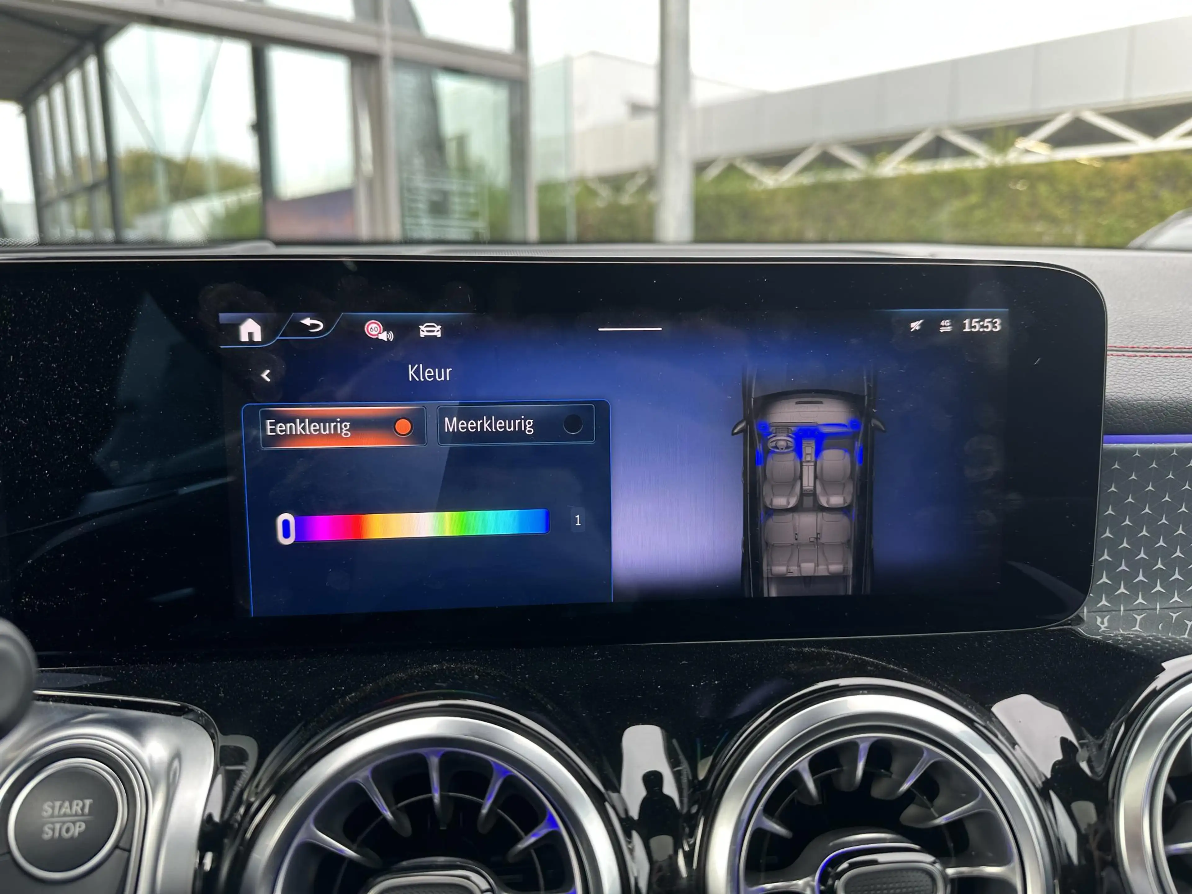 Mercedes-Benz EQB 250 250+ AMG Line — photo 8