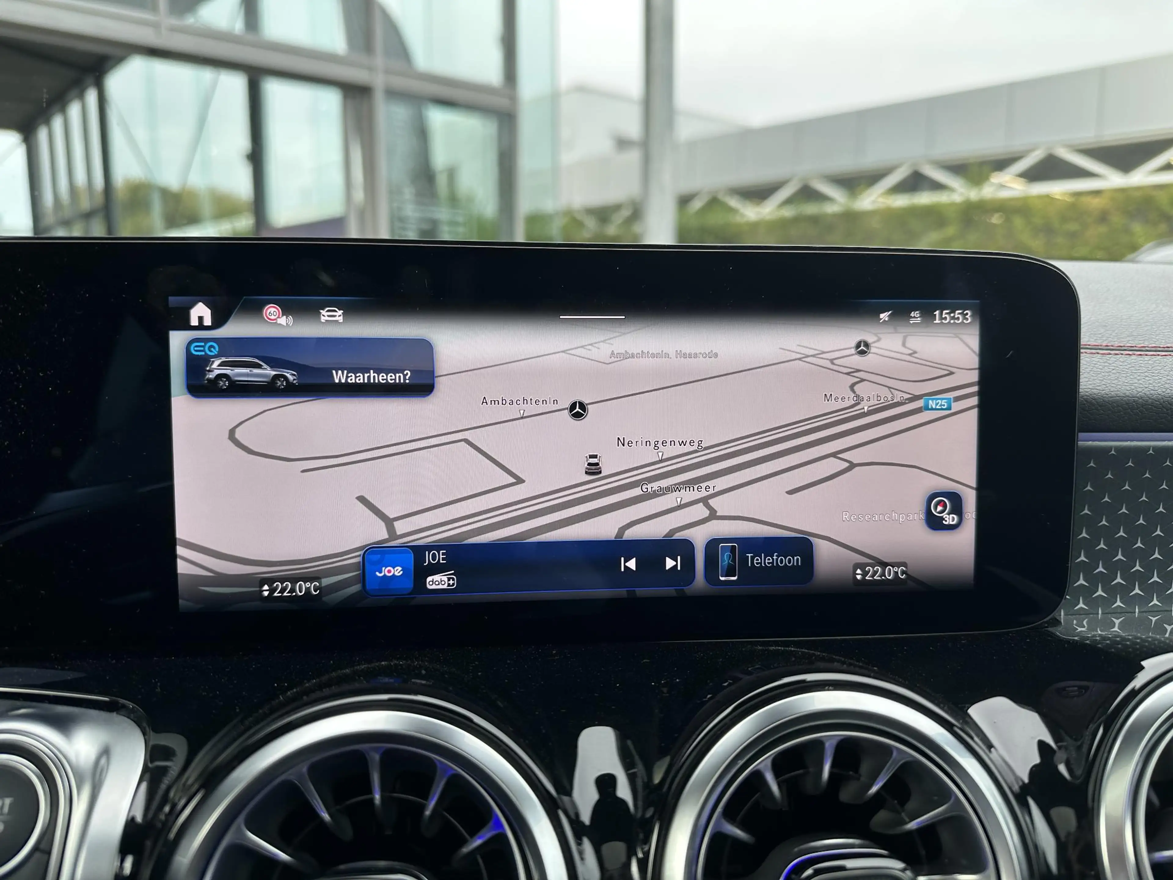 Mercedes-Benz EQB 250 250+ AMG Line — photo 5
