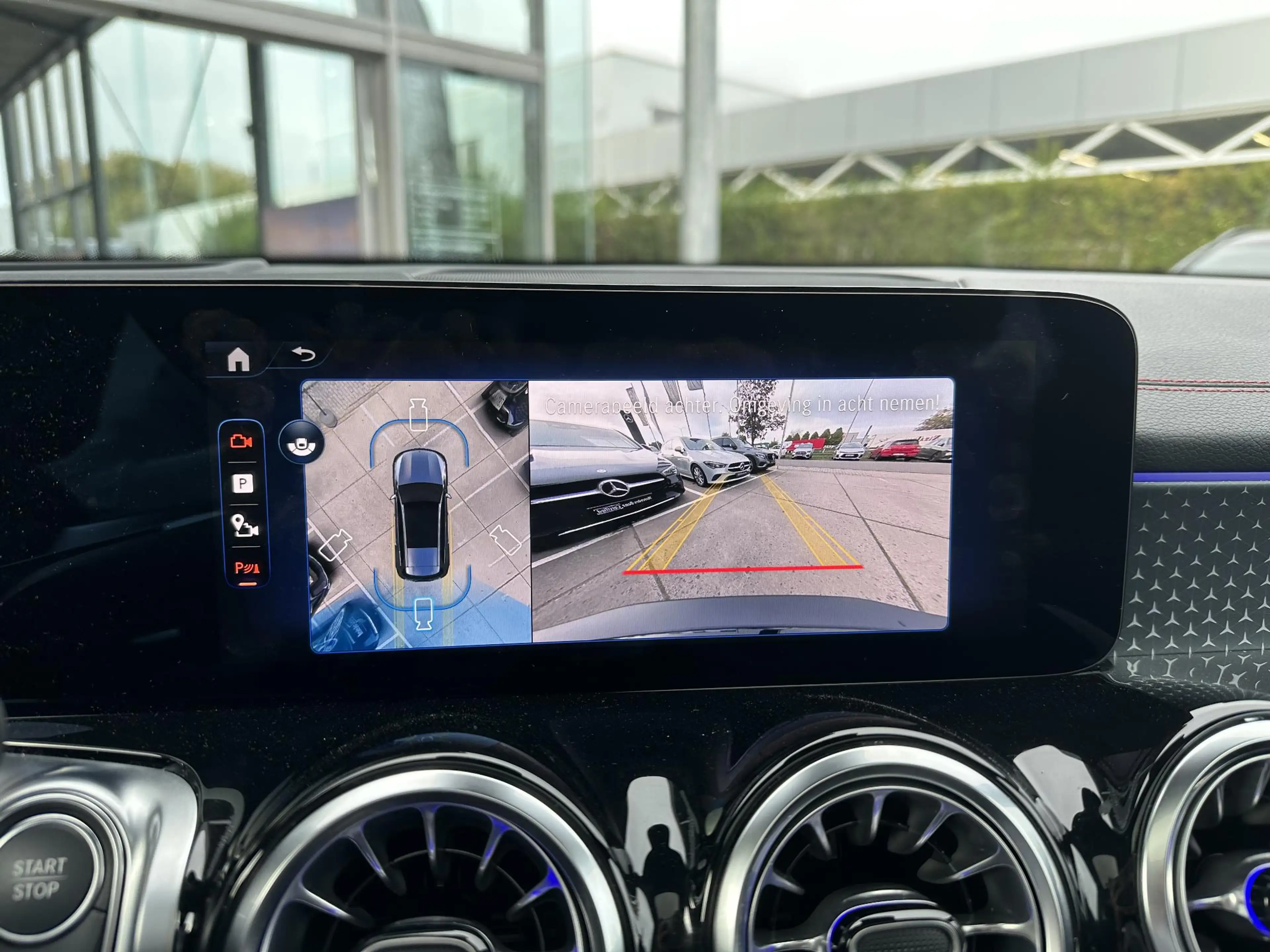 Mercedes-Benz EQB 250 250+ AMG Line — photo 7