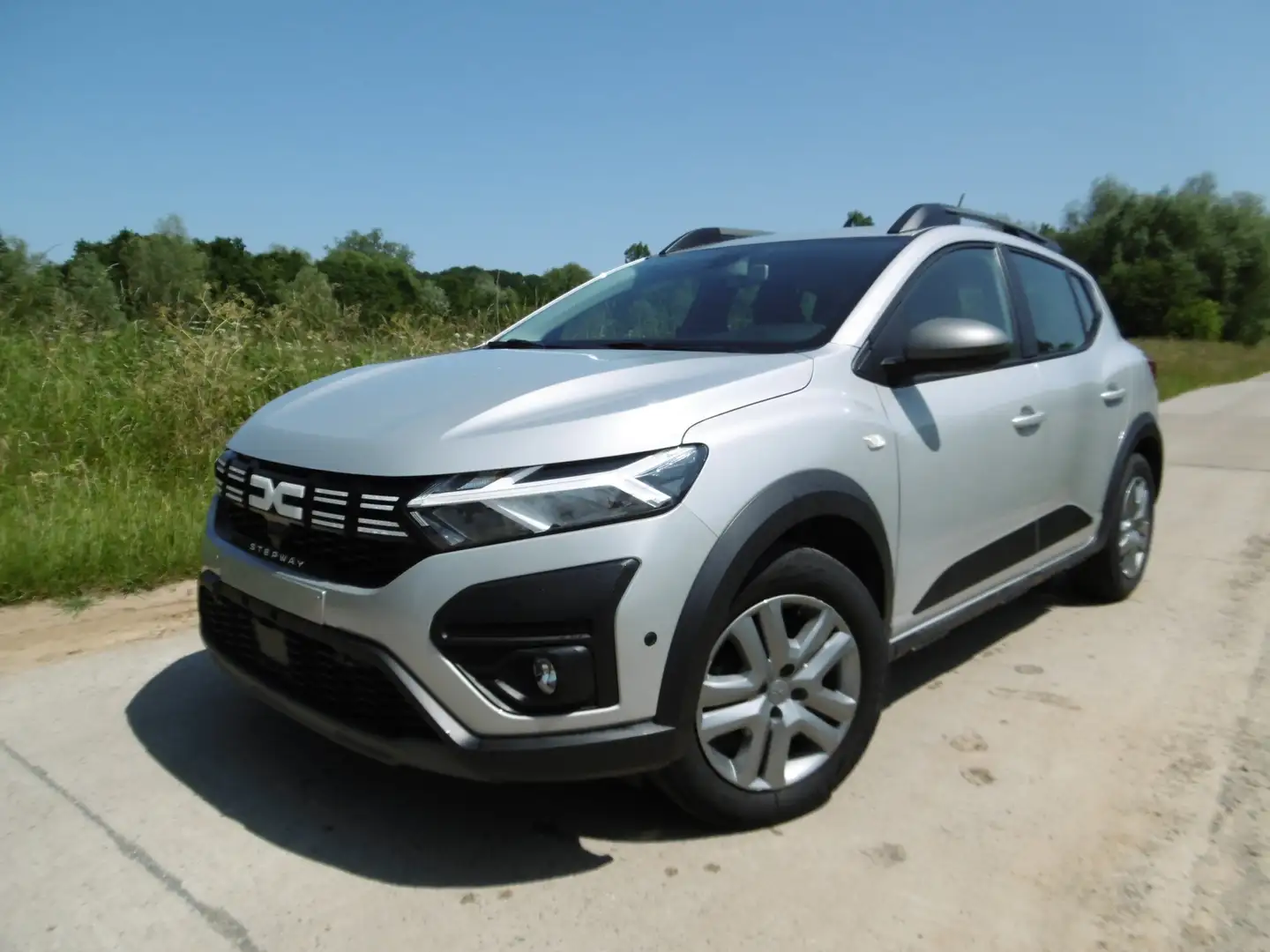 Dacia Sandero Sandero STEPWAY navi camera cruise netto:11 157 Zilver - 1