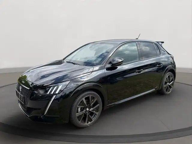 Peugeot 208 main image