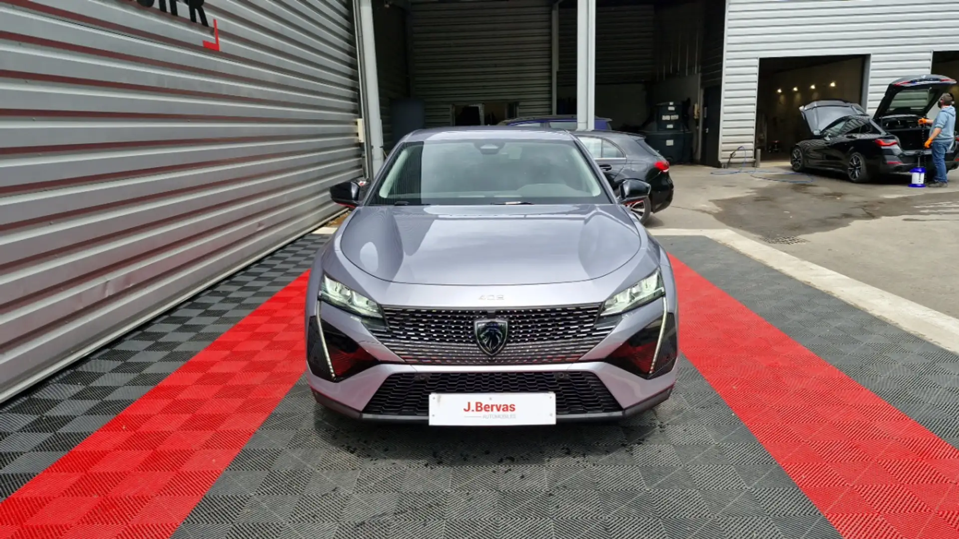 Peugeot 408 PureTech 130 EAT8 ALLURE - 2