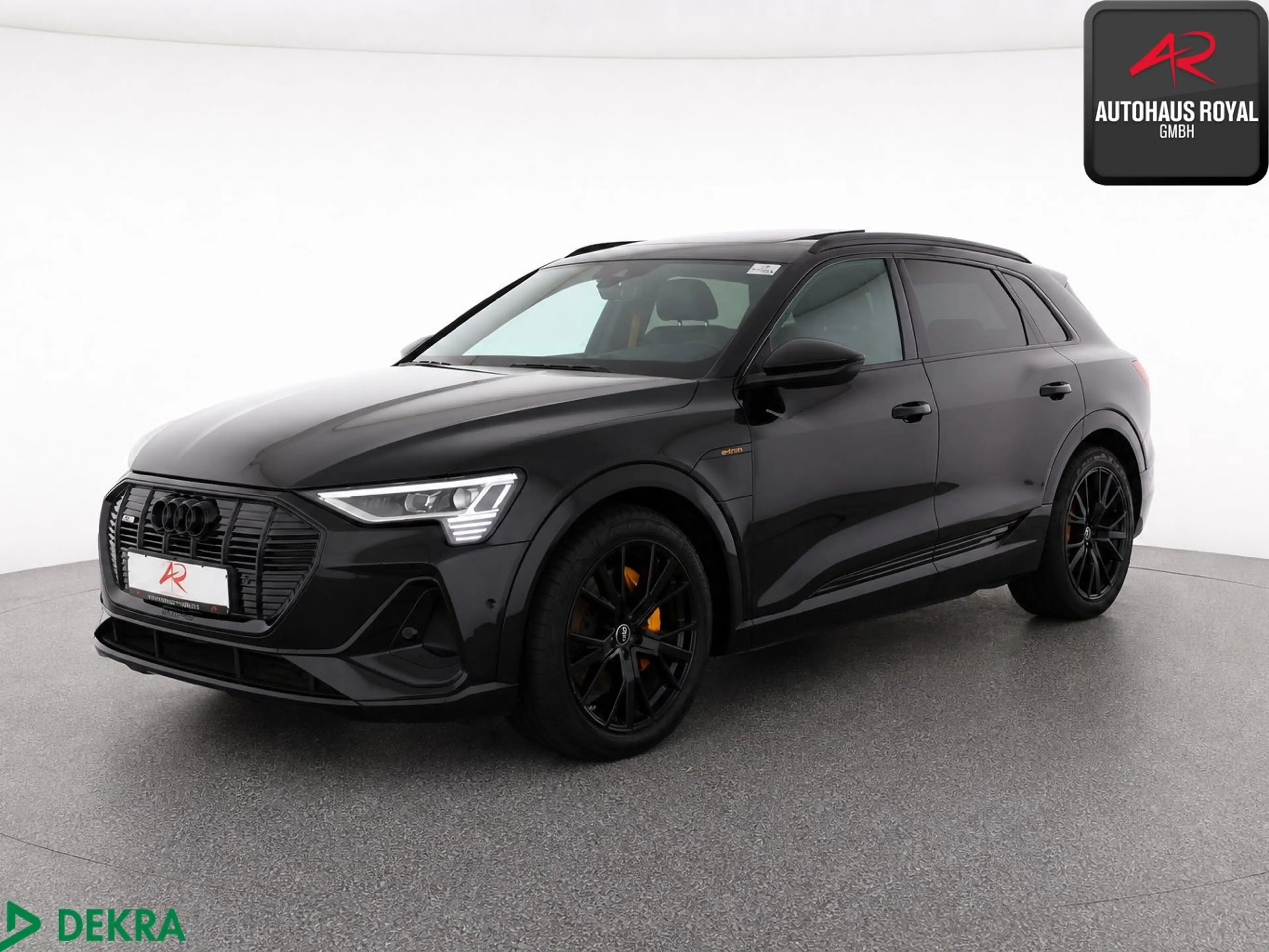 Audi e-tron 55 qu S LINE MATRIX,NACHTSICHT,HUD,BANG+O