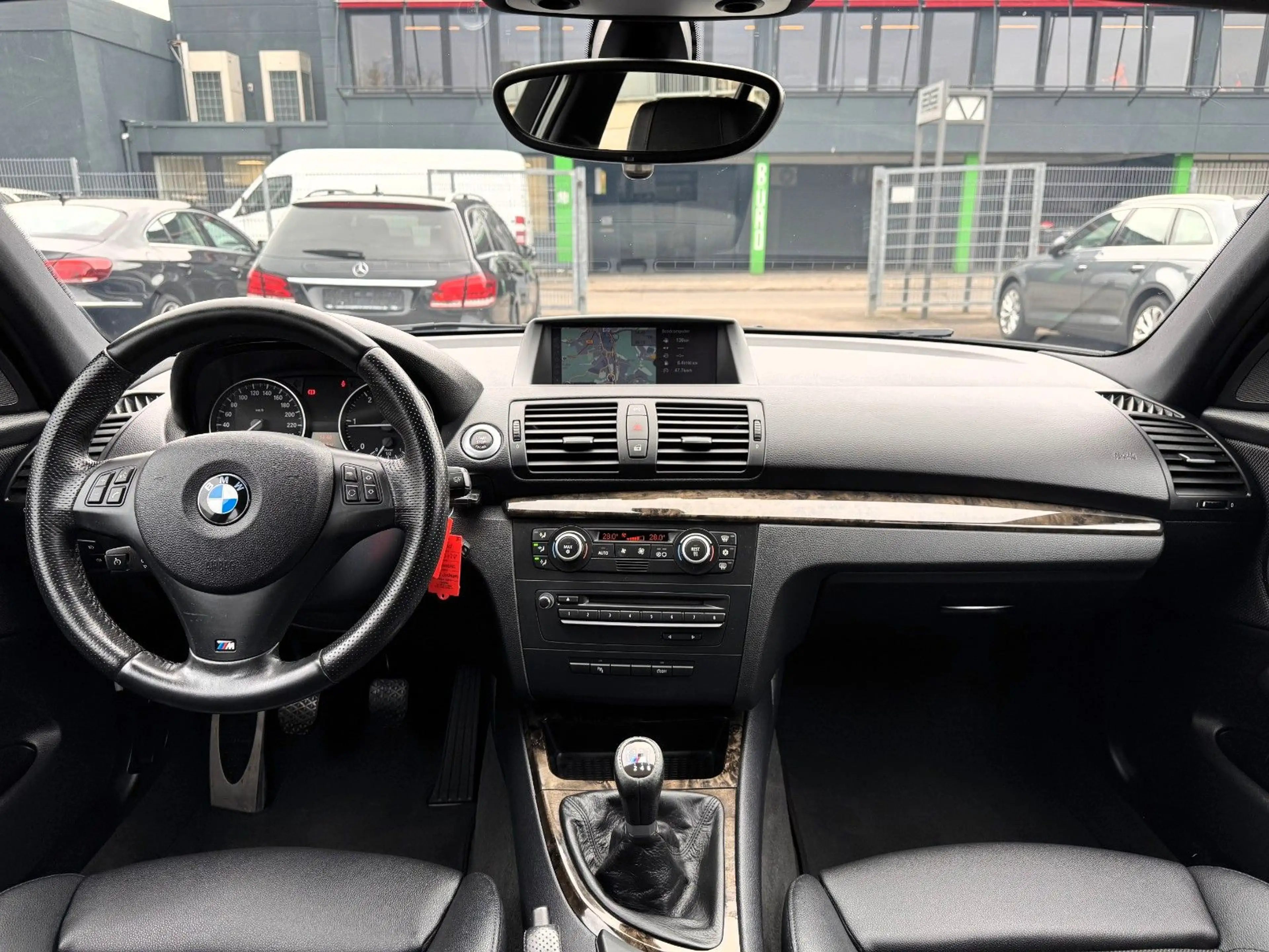 BMW 123 d M Paket *1.Hand/Bi-Xenon/Navi/Temp/5-Türig* — photo 10