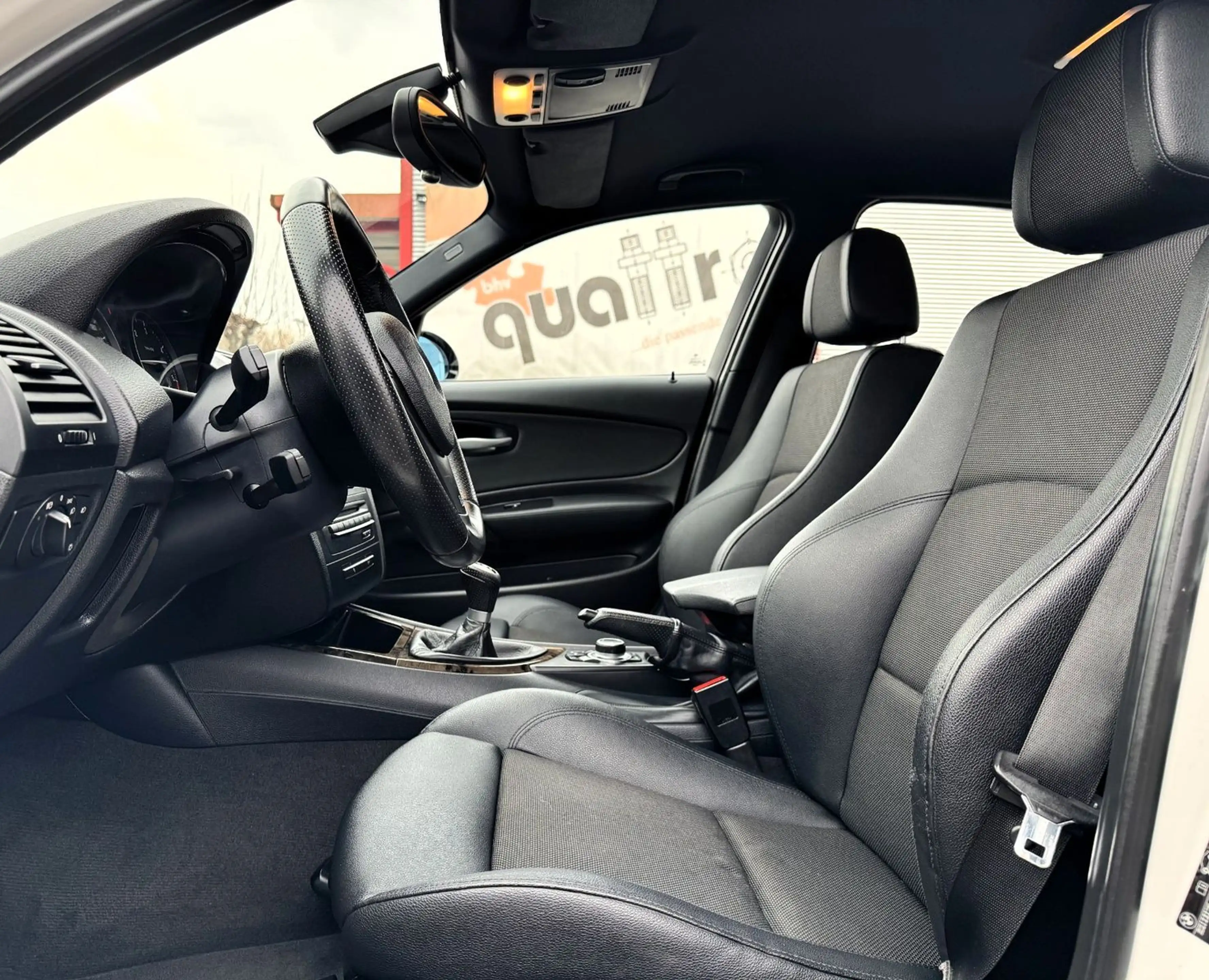 BMW 123 d M Paket *1.Hand/Bi-Xenon/Navi/Temp/5-Türig* — photo 8