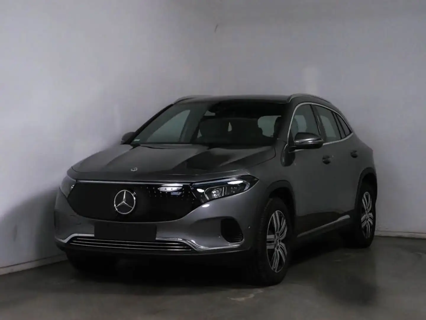 Mercedes-Benz EQA 350 4MATIC PROGRESSIVE+TOTW+AMBIENTE+360+AHK Grau - 1