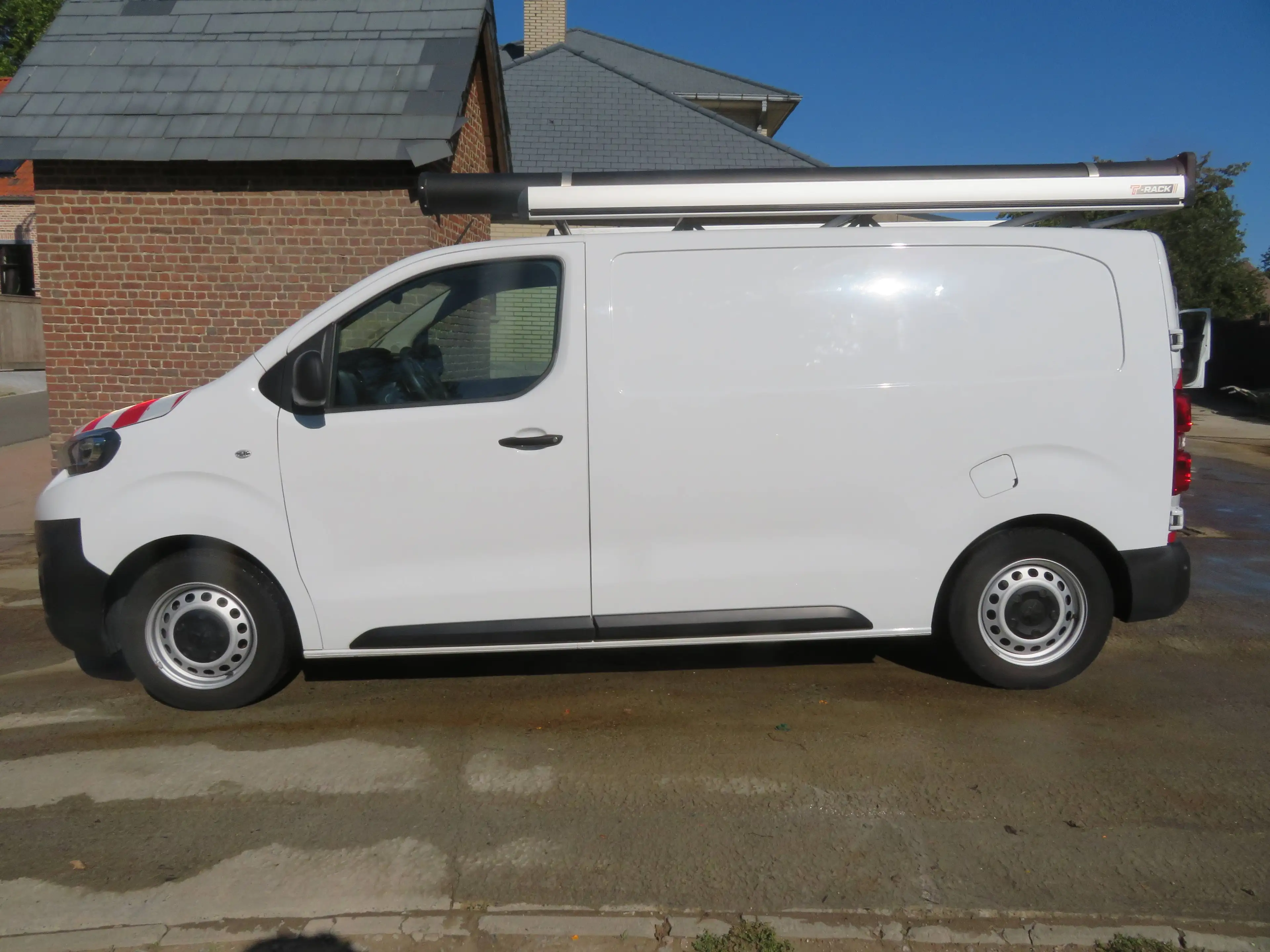 Peugeot Expert 2.0 BlueHDI - Dakdrager & ingericht - L2 — photo 4