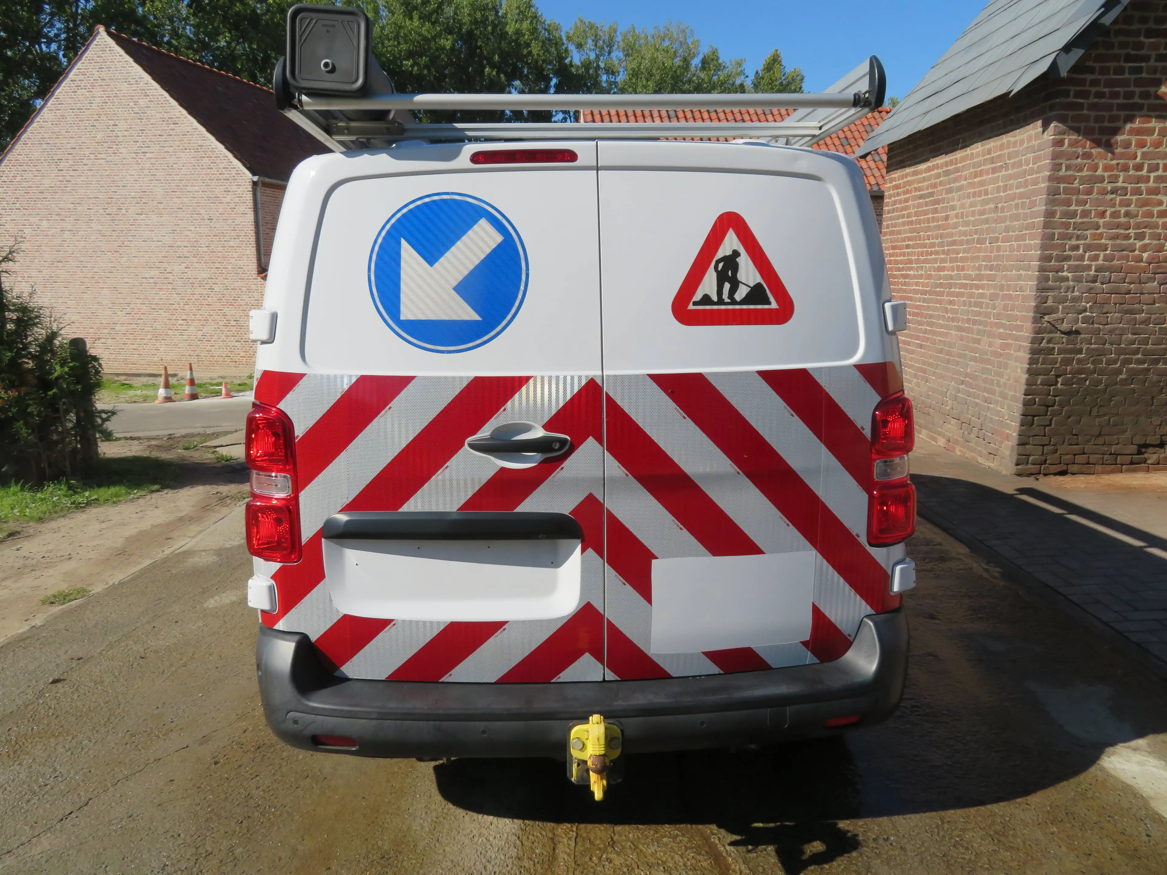 Peugeot Expert 2.0 BlueHDI - Dakdrager & ingericht - L2 — photo 6