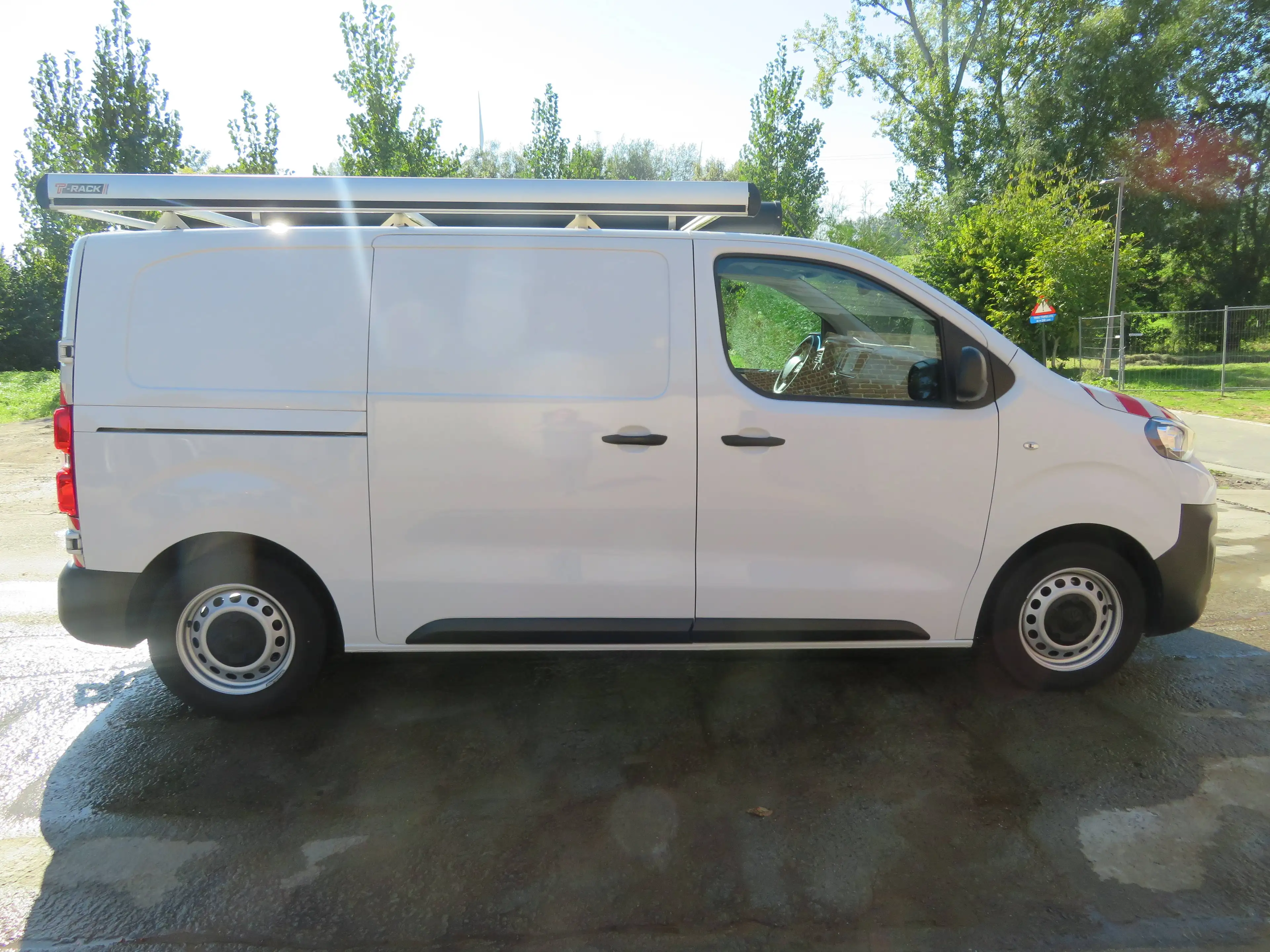Peugeot Expert 2.0 BlueHDI - Dakdrager & ingericht - L2 — photo 8