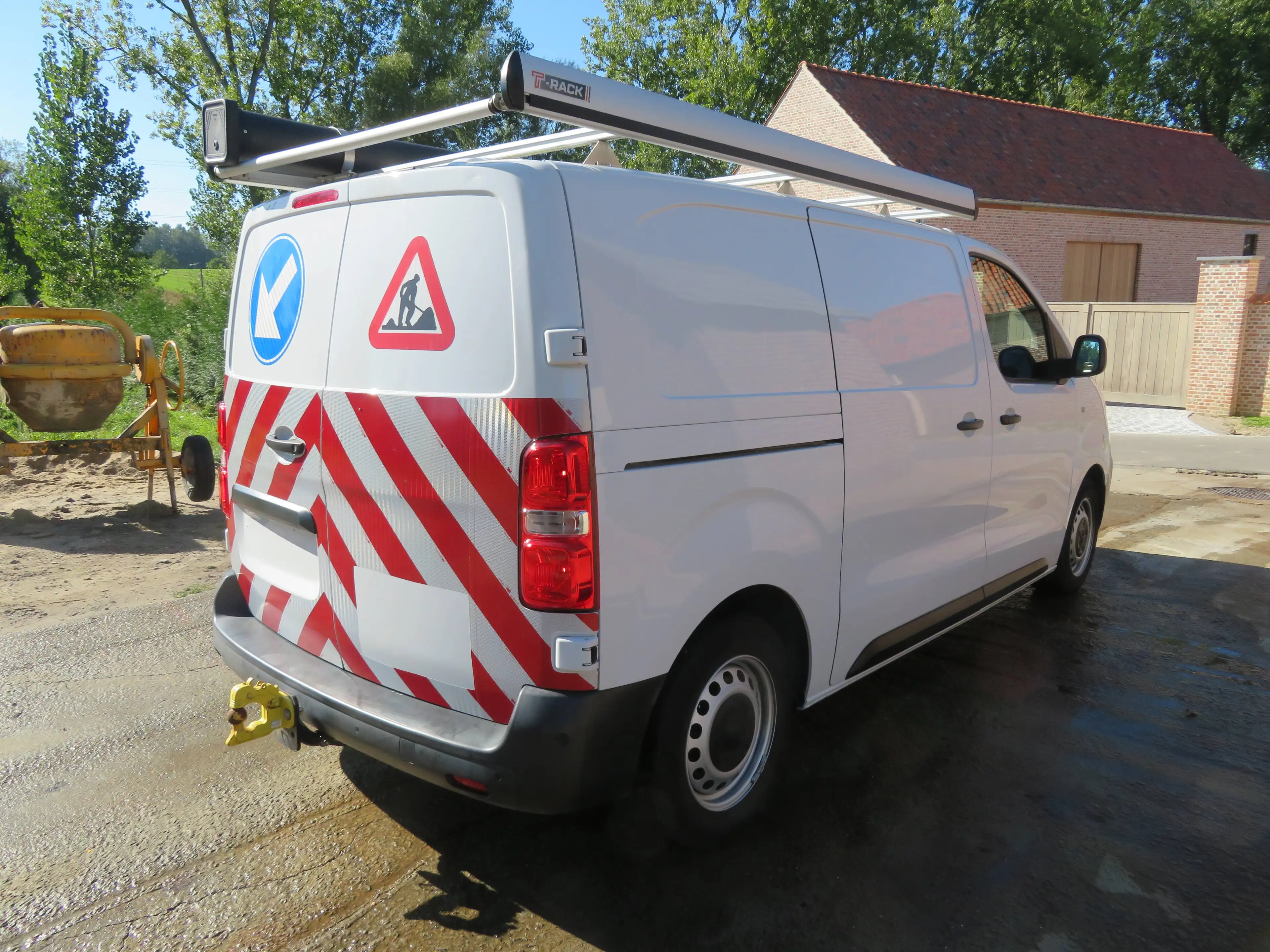 Peugeot Expert 2.0 BlueHDI - Dakdrager & ingericht - L2 — photo 7