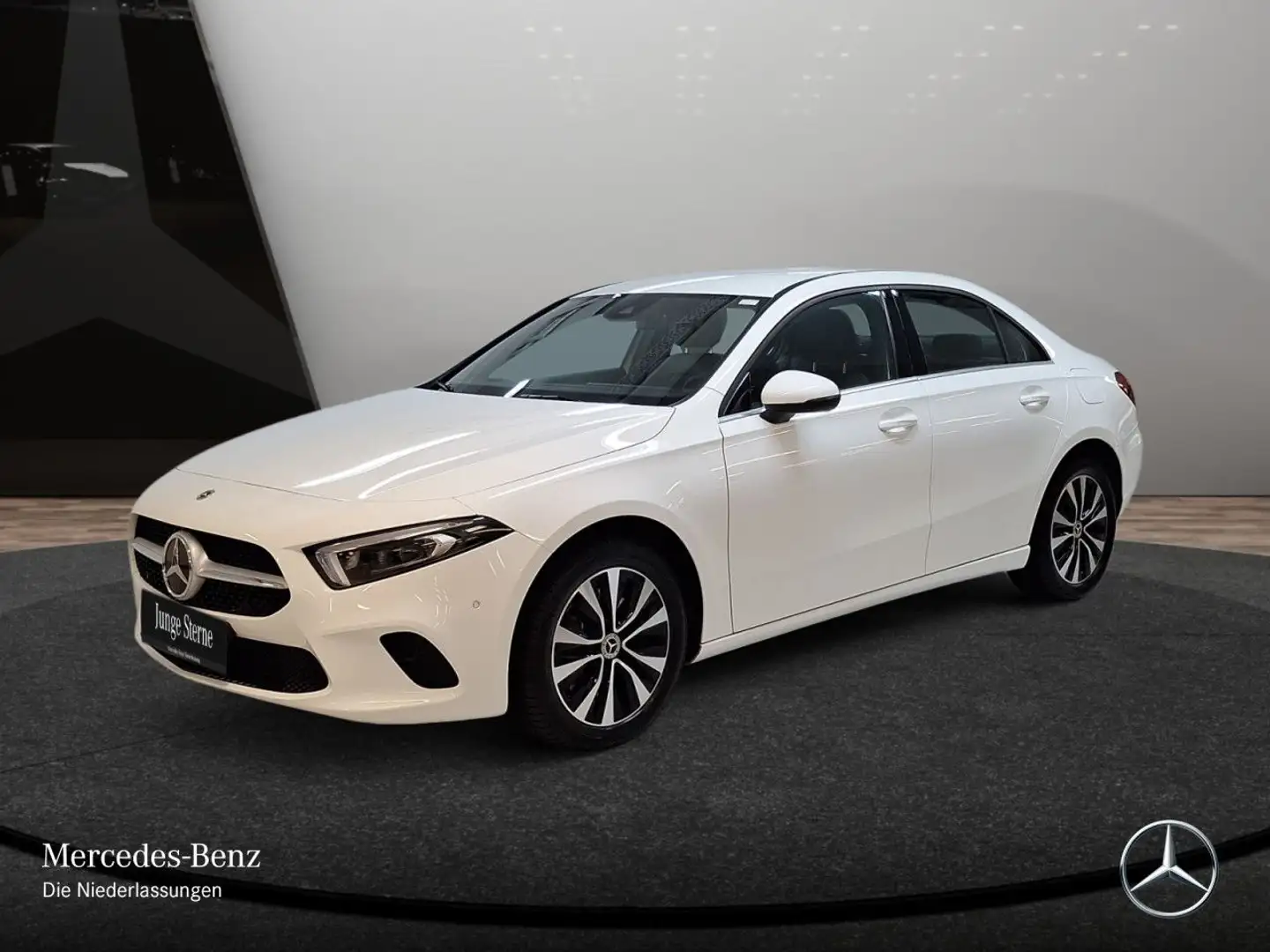 Mercedes-Benz A 250 e Lim STYLE+MULTIBEAM+KAMERA Weiß - 2