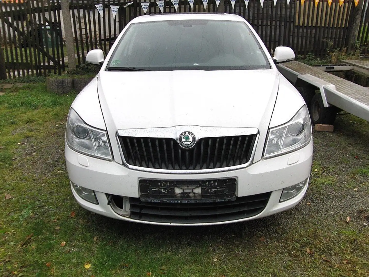 Skoda Octavia Octavia II Combi 1.8 Motorschaden !!! Weiß - 2