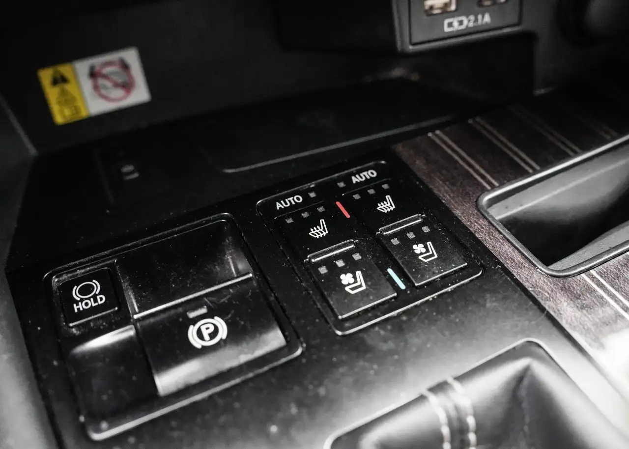 Lexus RX снимка Lexus RX