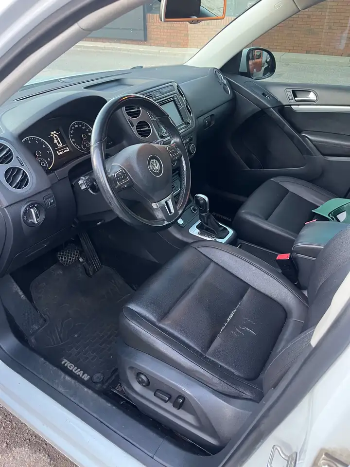 Volkswagen Tiguan снимка Volkswagen Tiguan