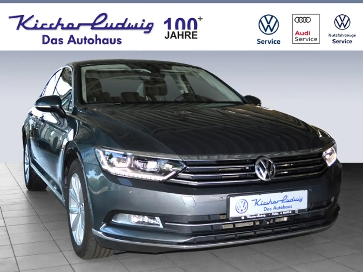 Volkswagen Passat 1.4 TSI Highline LED NAVI Area View Grau - 1