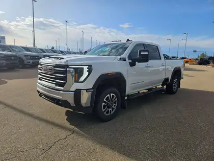 White 2024 GMC Sierra 2500HD Pickup Truck Four-Wheel Drive Automatic