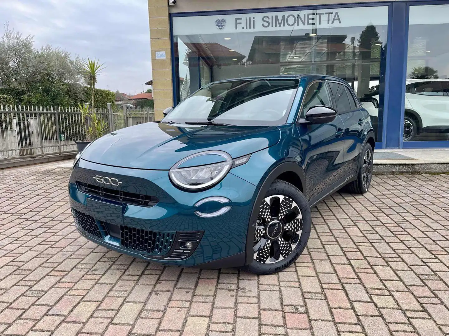 Fiat 600 Hybrid 145 CV DCT MHEV La Prima - KM0 Blu/Azzurro - 1