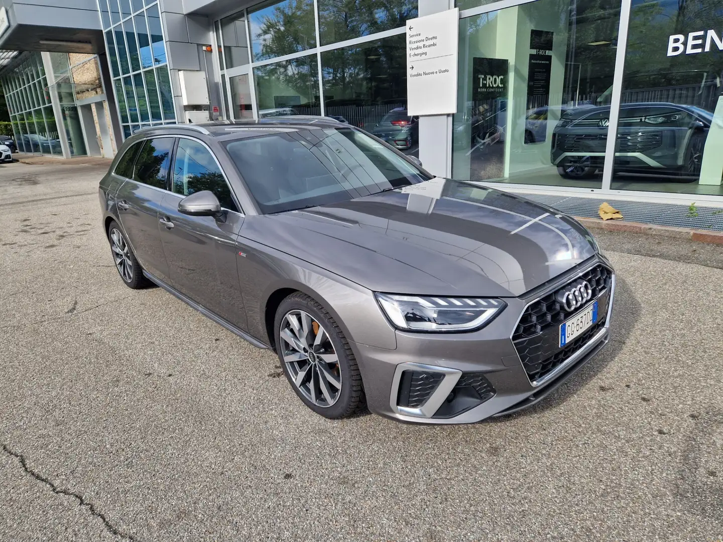 Audi A4 Avant 35 TDI/163 CV S tronic S line edition Bronzo - 1