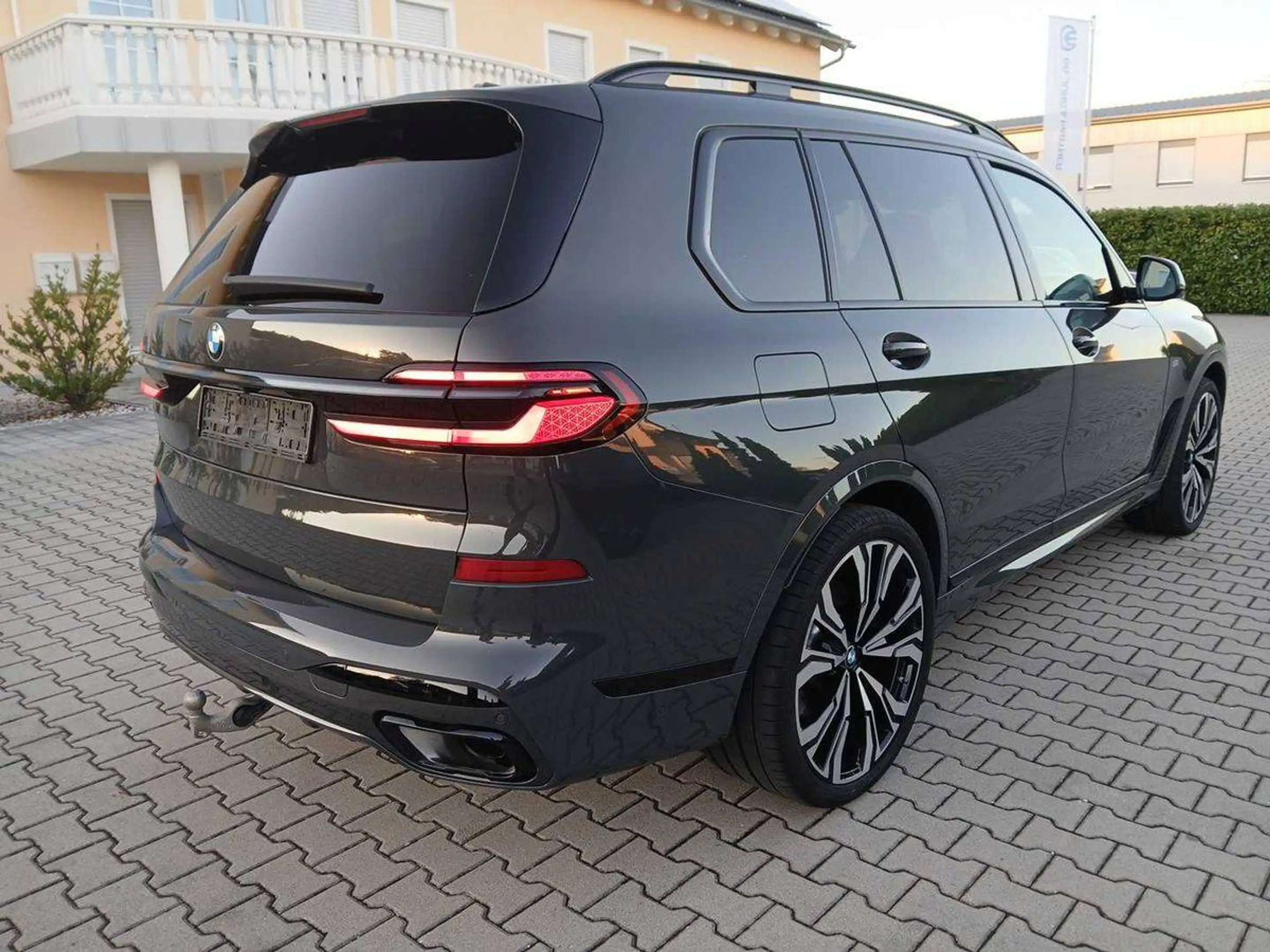 BMW X7 xDrive 40 d M Sport — photo 4