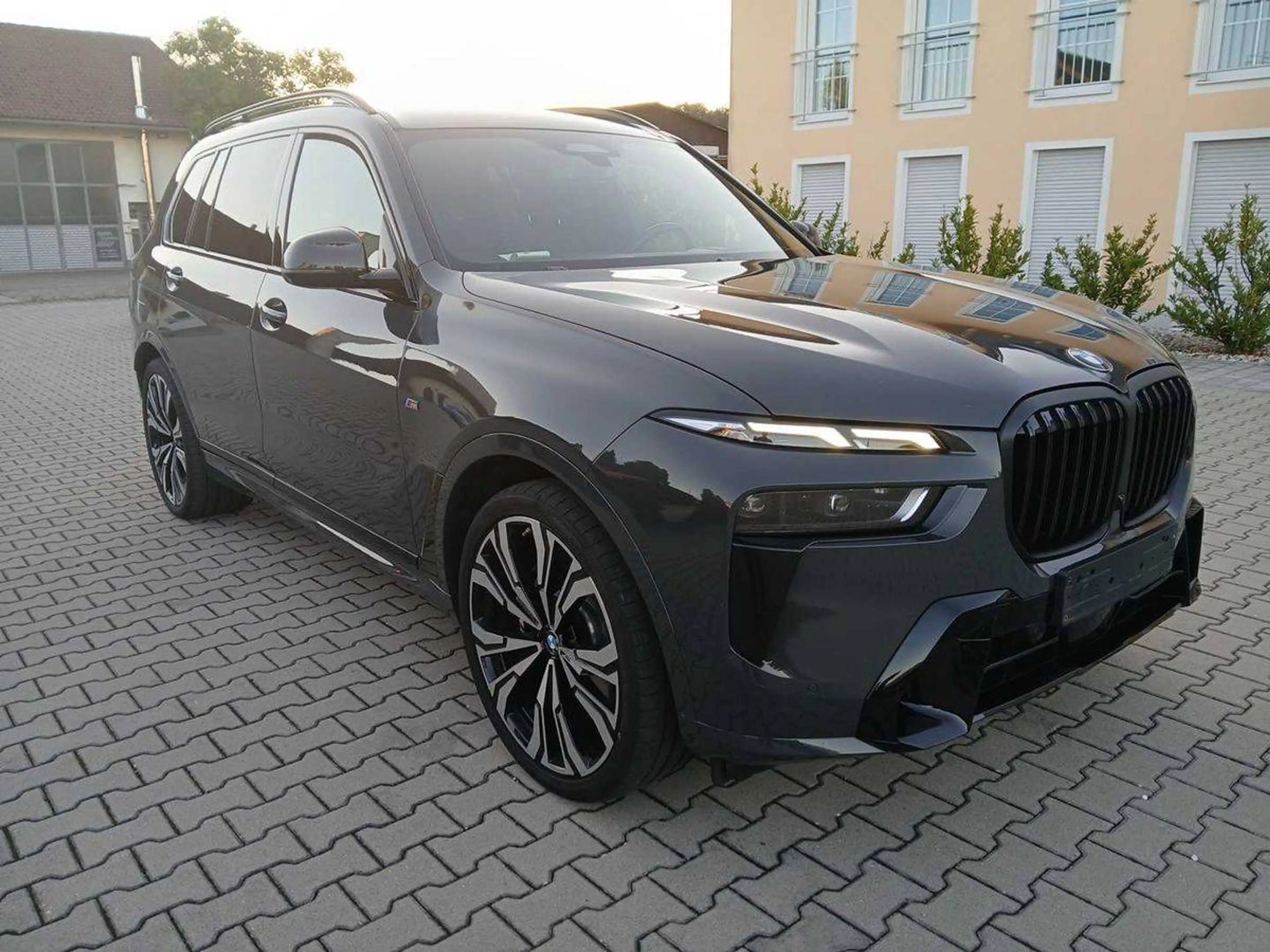 BMW X7 xDrive 40 d M Sport — photo 3
