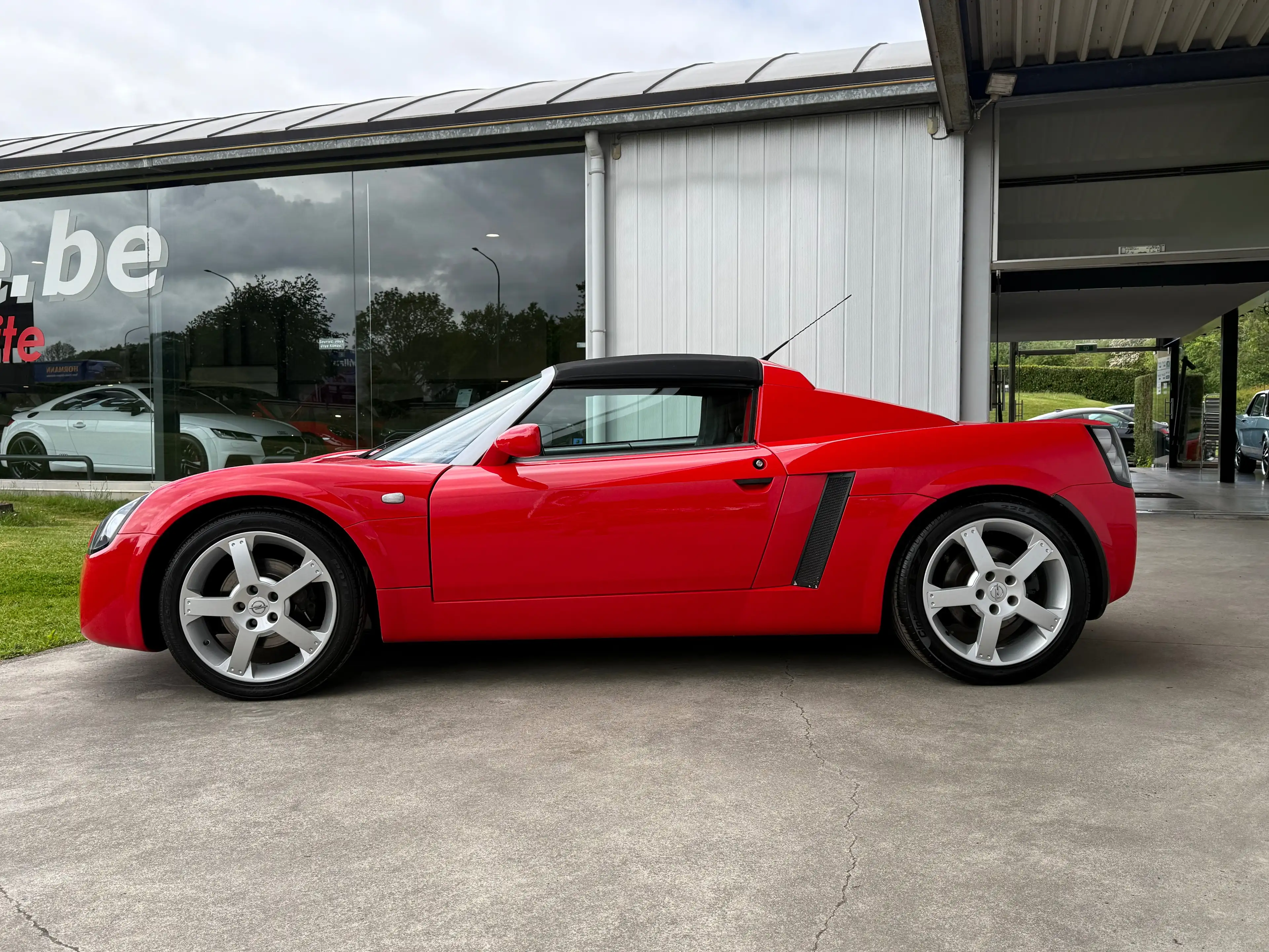 Opel Speedster 2.2i LIMITED Edition N°1019 — photo 3