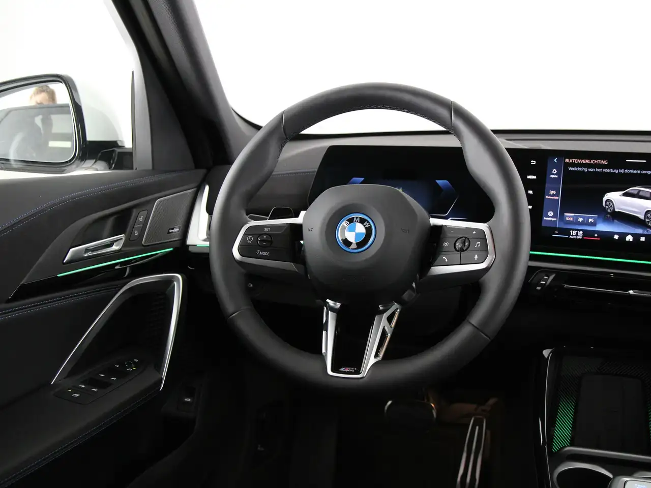 BMW iX1 2026
