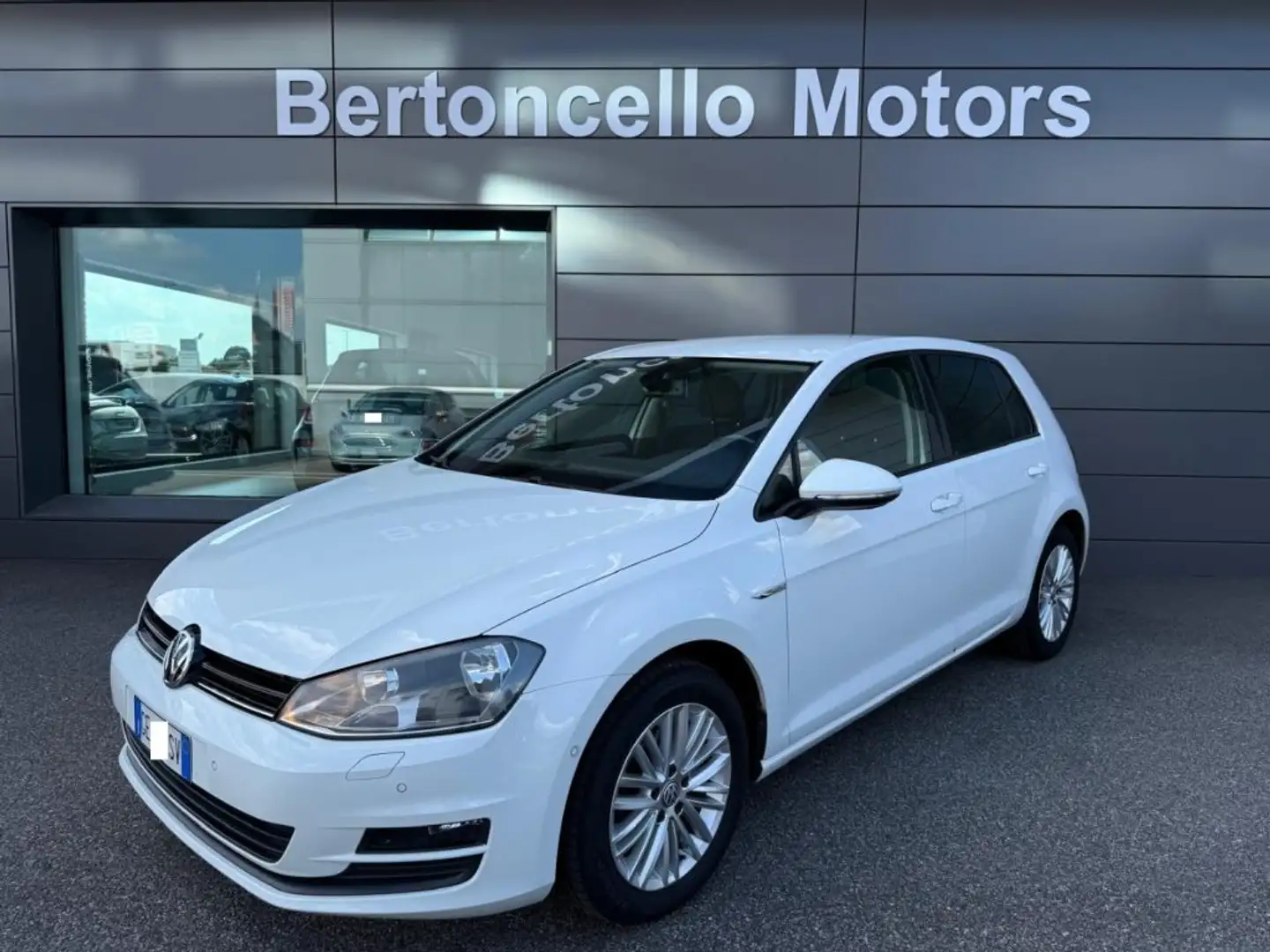 Volkswagen Golf 1.2 TSI 85CV 5p. Business BMT NEOPATENTATI Bianco - 1