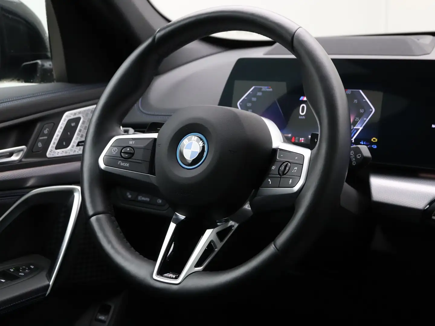 BMW X1 xDrive30e Grün - 2