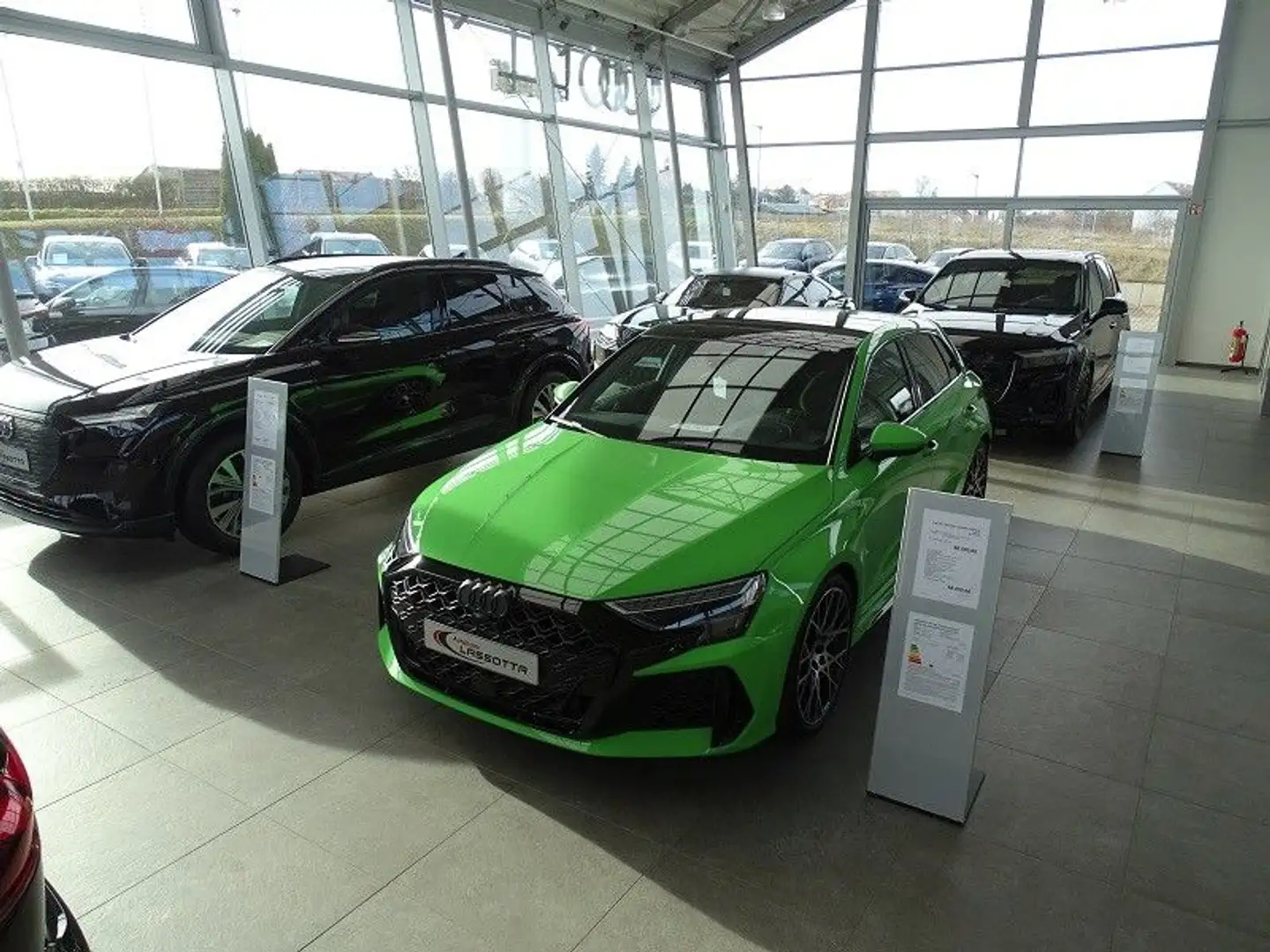 Audi RS3 Sportback 2.5 TFSI quattro - SONOS Premium Vert - 2