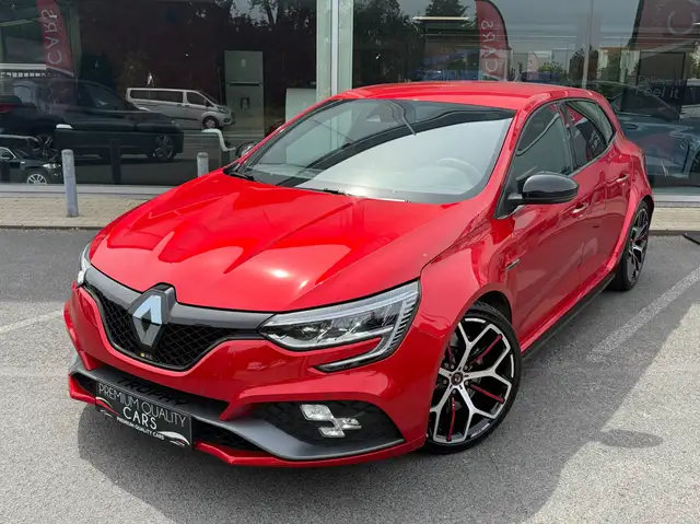 Renault Megane RS TROPHY ULTIMATE / RECARO SEATS / BOSE / CARPLAY / CAMERA / SFEERVERLICHTING /