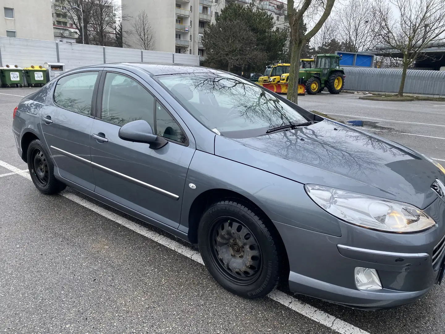 Peugeot 407 1,6 HDI 110 Grau - 2