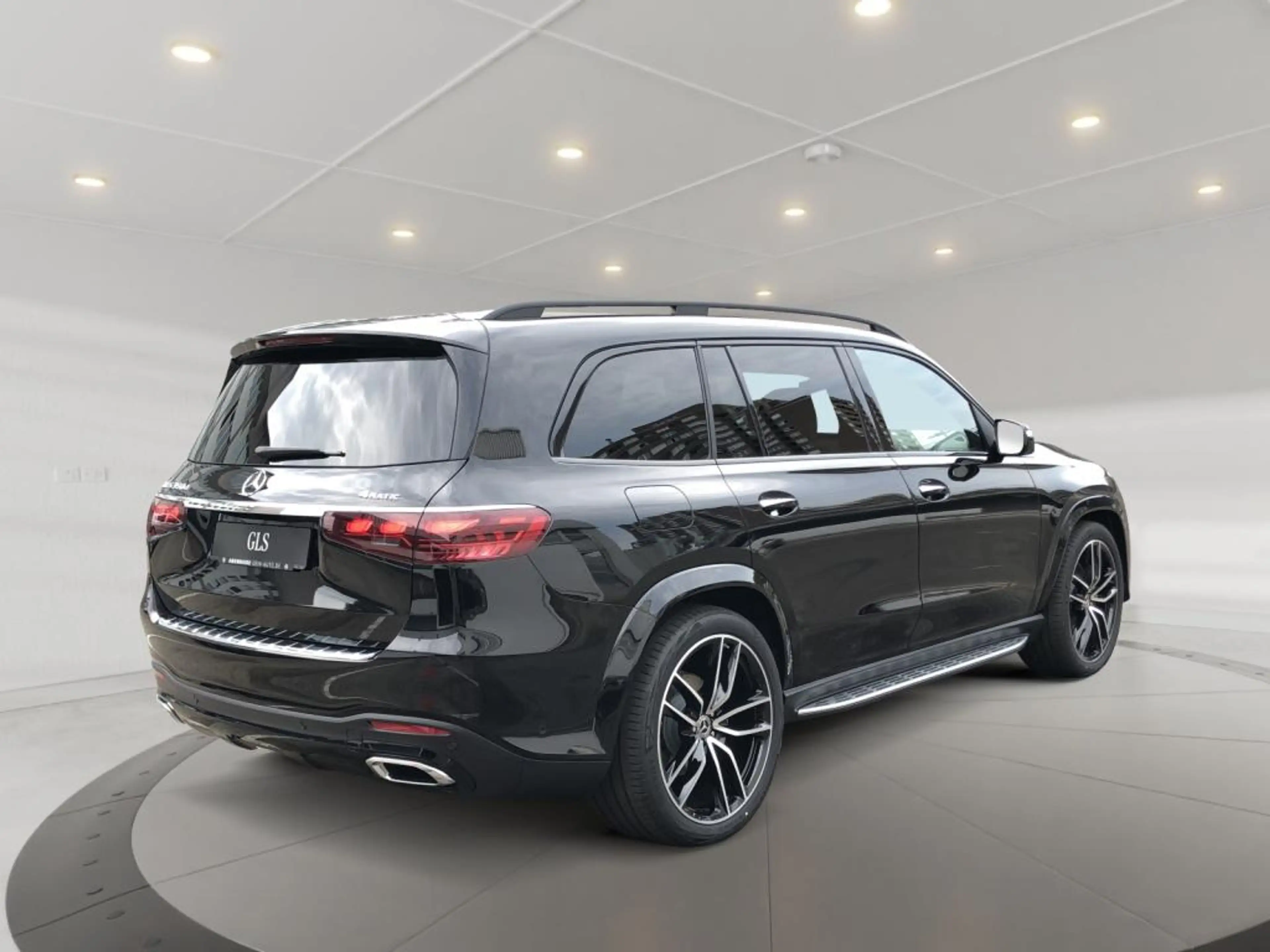 Mercedes-Benz GLS 350 d 4MATIC AMG+MBUX+Burm+MBeam+Night+AHK — photo 3