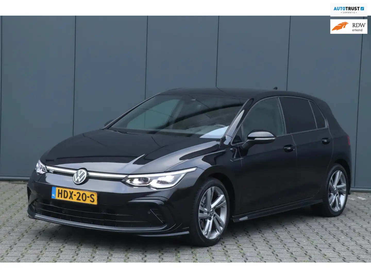 Volkswagen Golf 1.5 eTSI R-Line | DSG | Camera | Carplay! Noir - 1