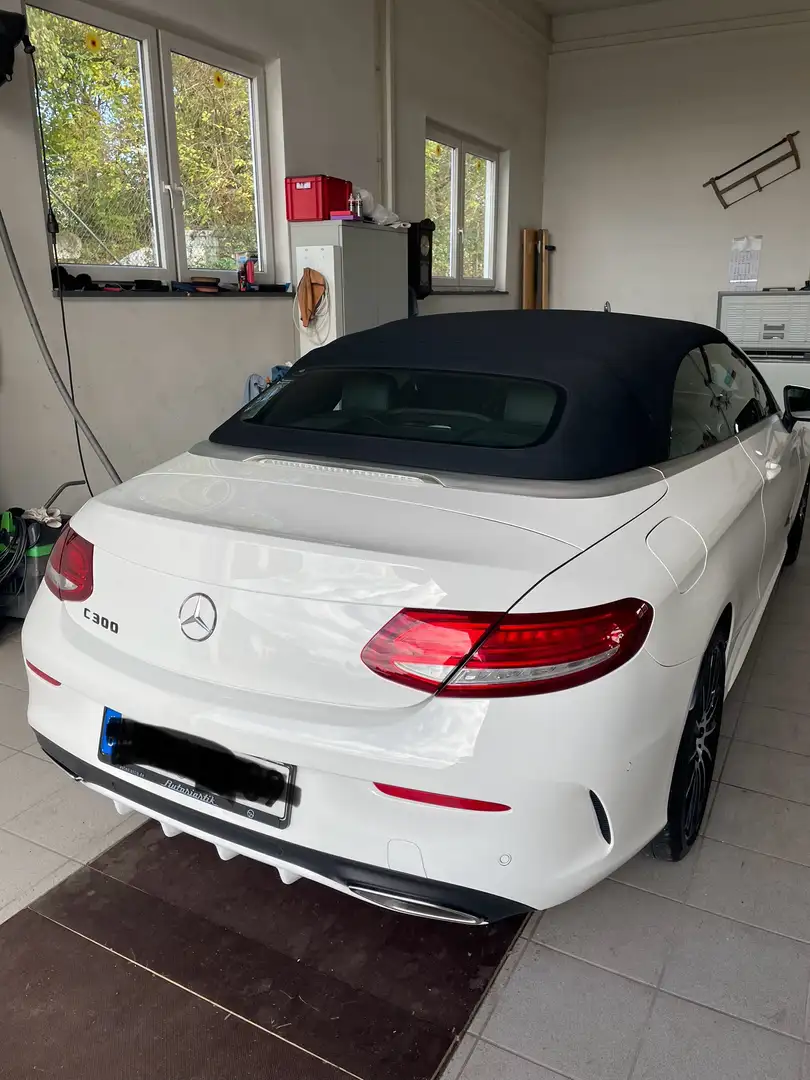 Mercedes-Benz C 300 Cabrio 9G-TRONIC AMG Line Blanc - 2