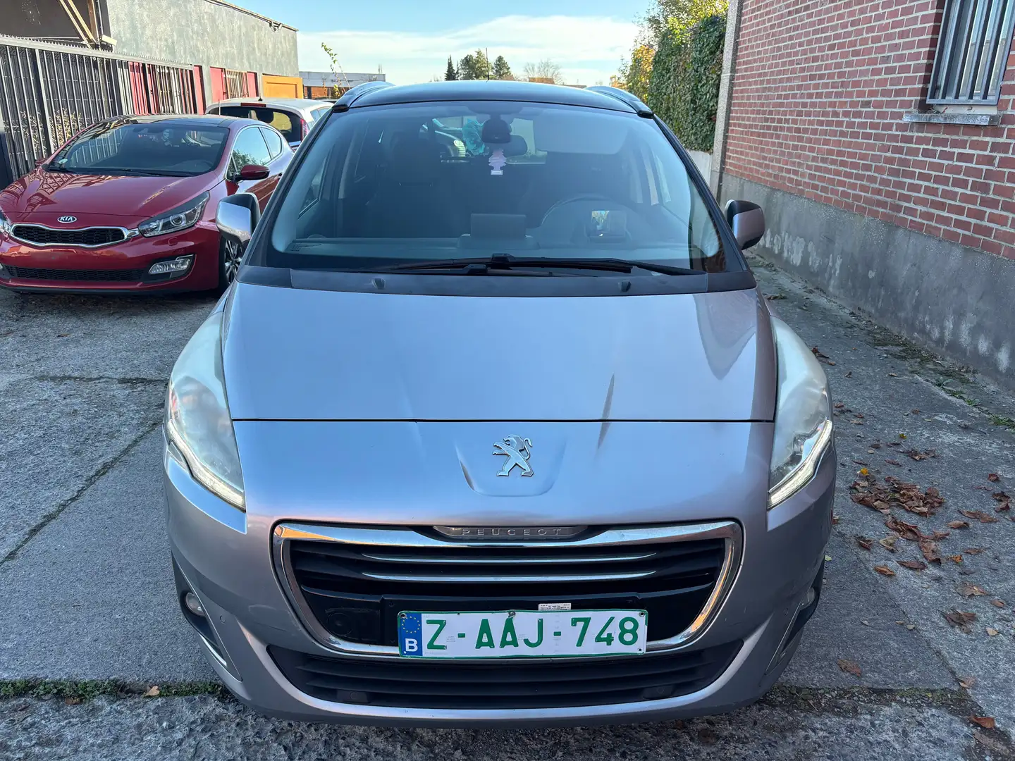 Peugeot 5008 1.6 marchand export Gris - 1