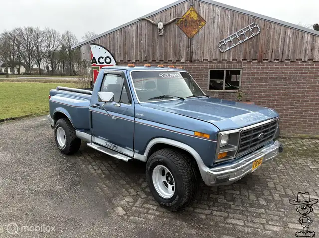 Ford F 150 USA shortbed step side v8
