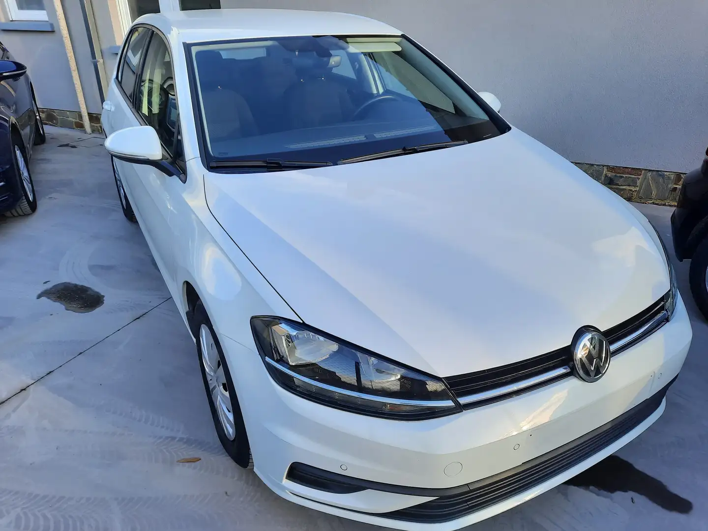 Volkswagen Golf 1.6TDI 12.065€HTVA TRENDLINE Blanc - 1