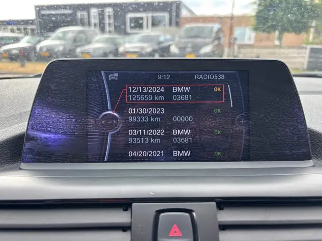 BMW 1 Series view 20