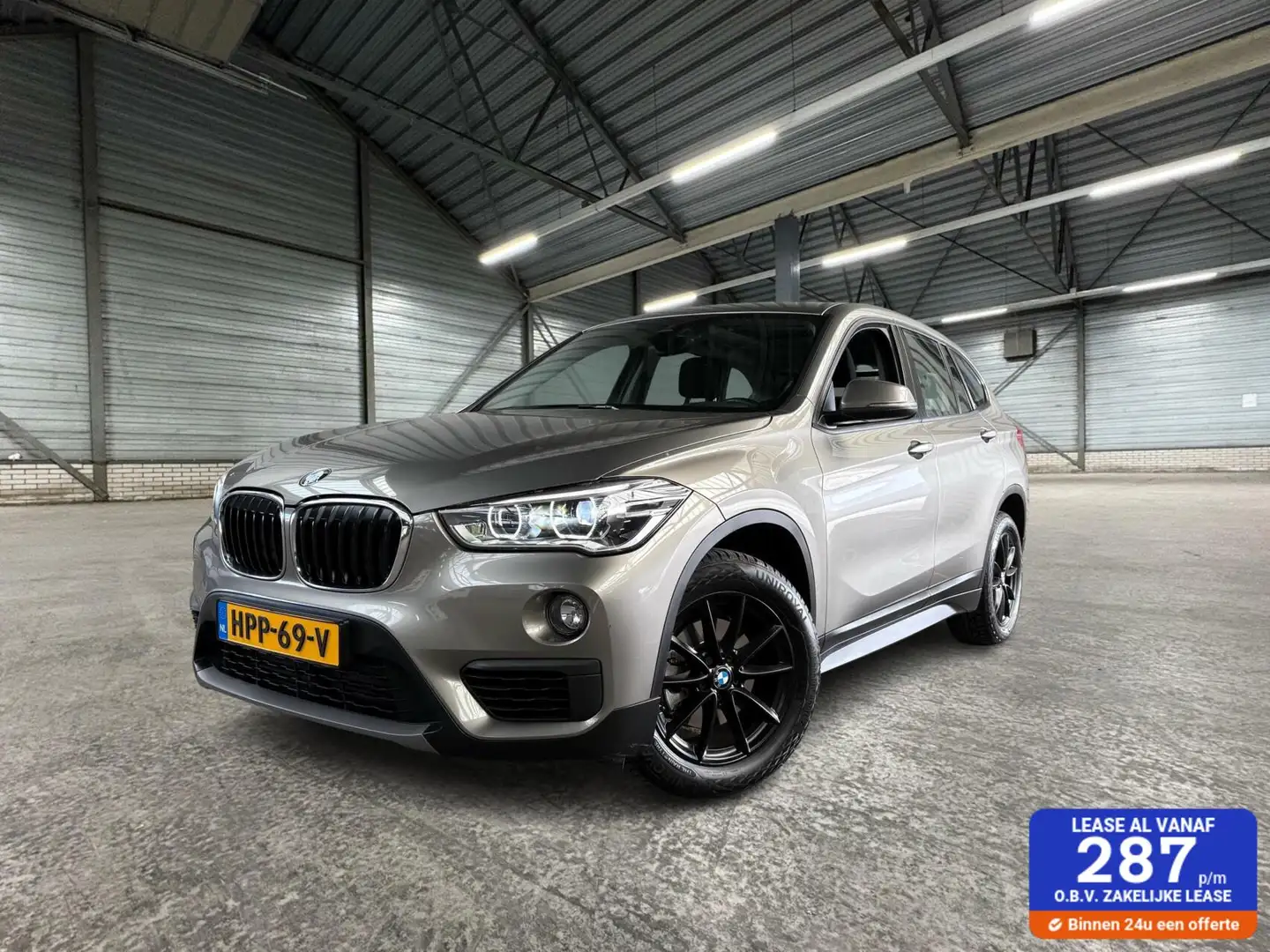 BMW X1 sDrive18i Centennial Executive | Pano | LED | 1e E Gris - 1