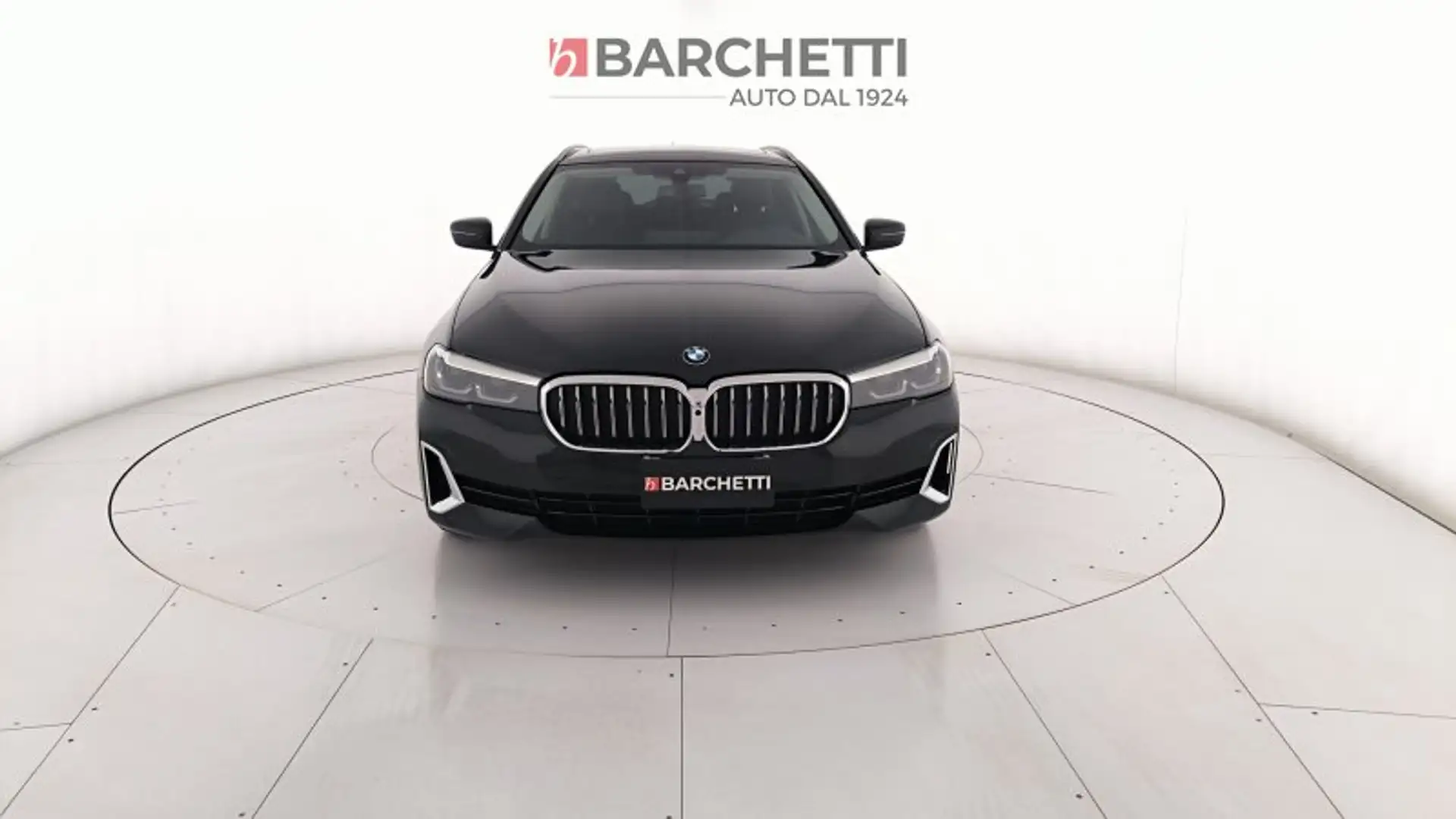 BMW 530 (G30/G31) 530D 48V XDRIVE TOURING LUXURY Zwart - 2