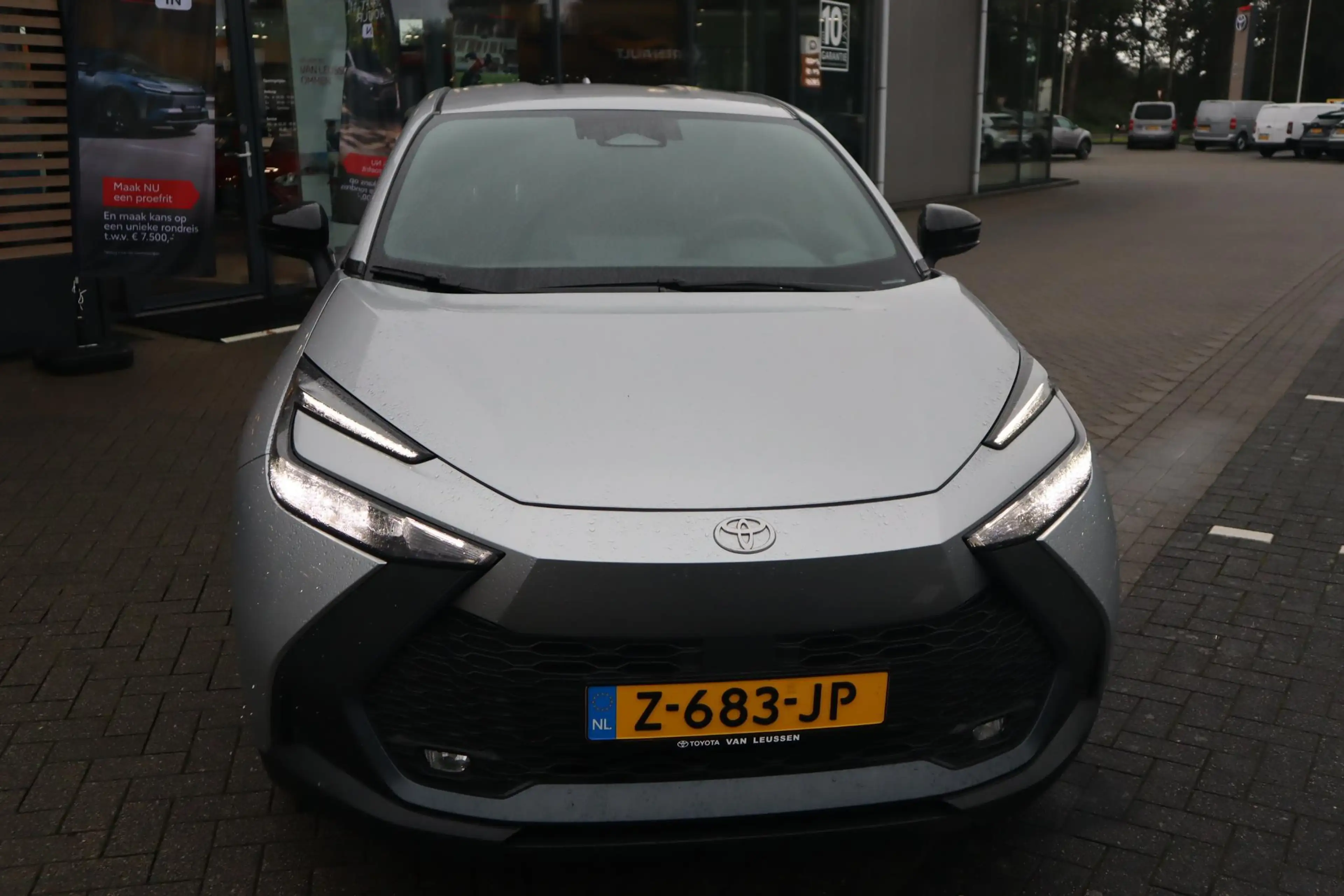 Toyota C-HR 1.8 HYBRID 140 DYNAMIC AFN-TREKHAAK 1e EIGENAAR NL — photo 12
