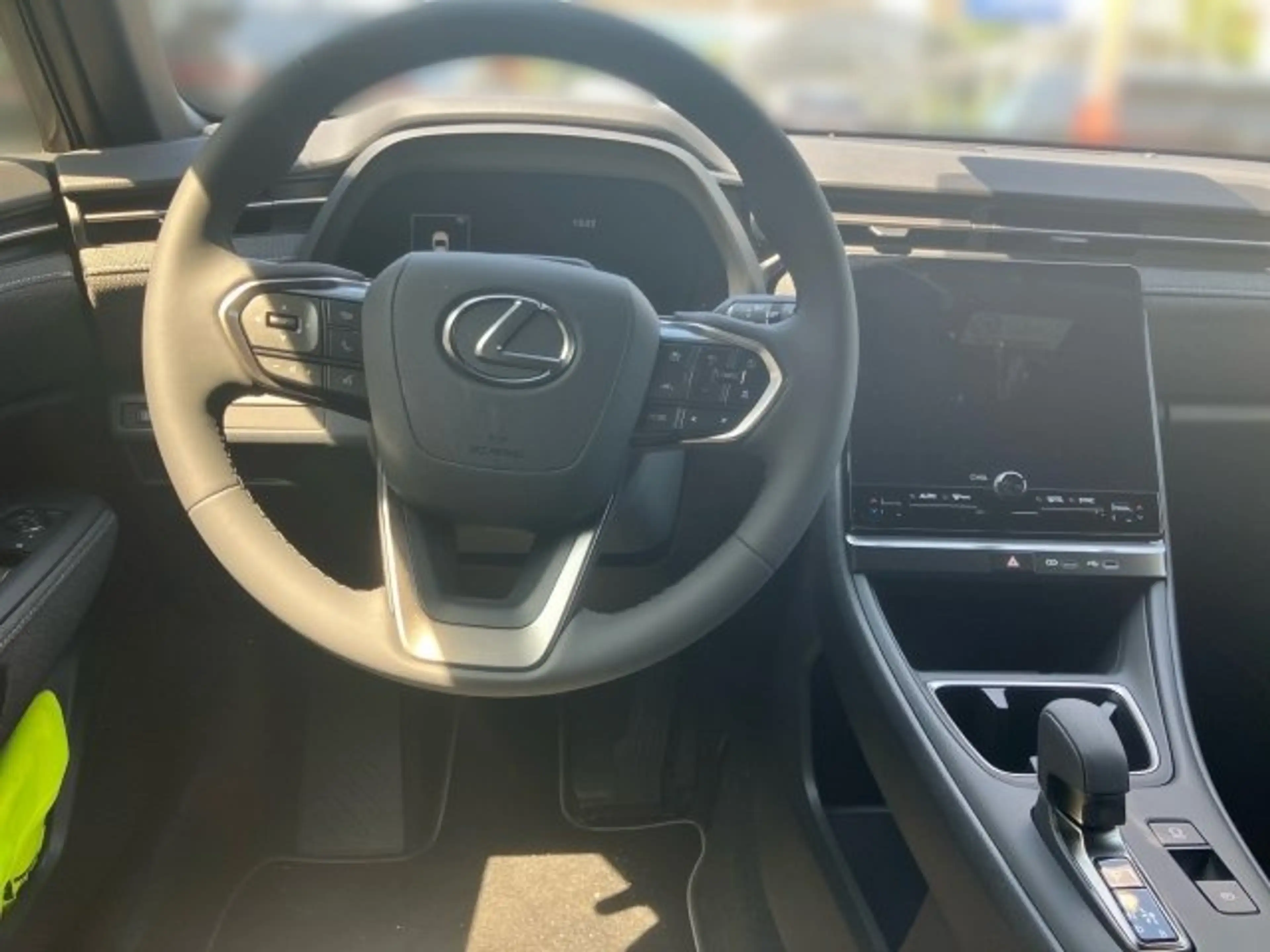Lexus LBX Hybrid 136PS 2WD + Komfort Paket — photo 7