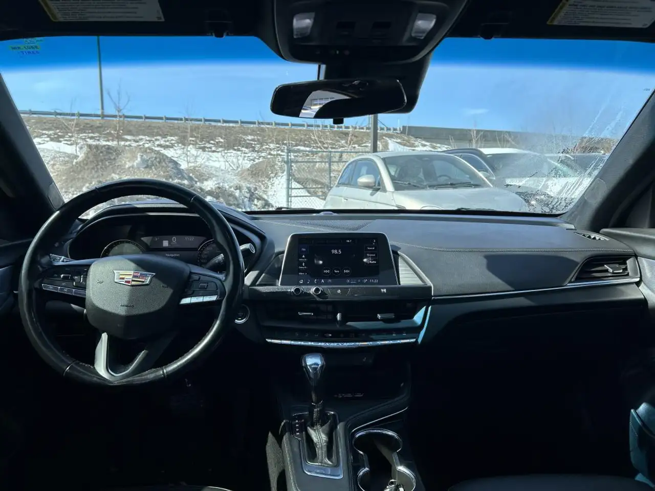 Cadillac CT4 снимка Cadillac CT4