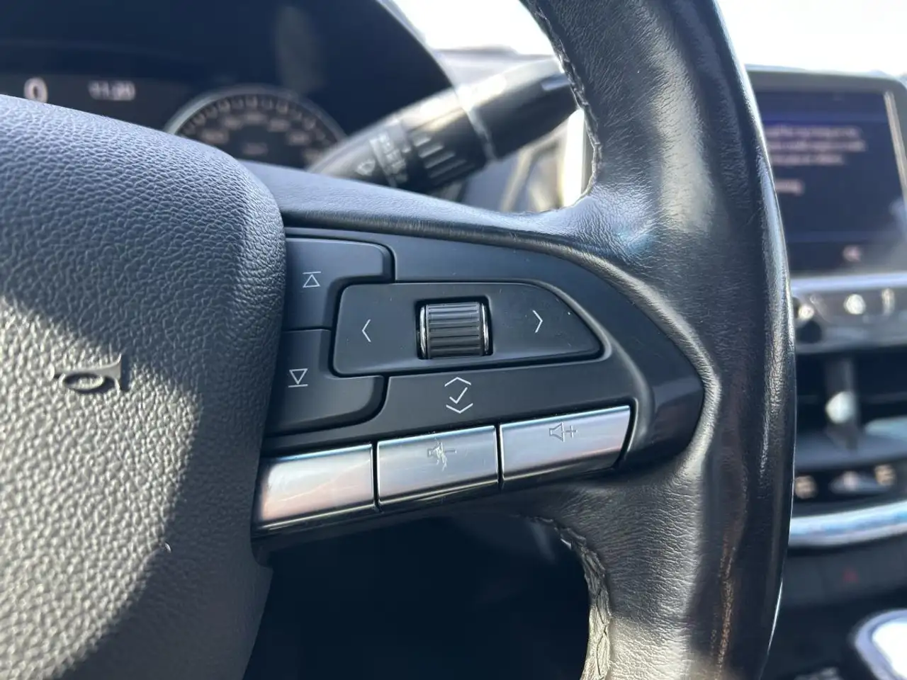 Cadillac CT4 снимка Cadillac CT4