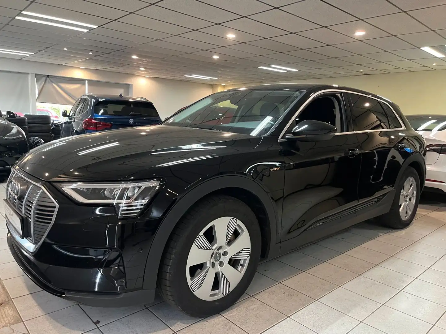 Audi e-tron 55+LED-Matrix+Virtual+R-Kamera+unfallfrei Schwarz - 2