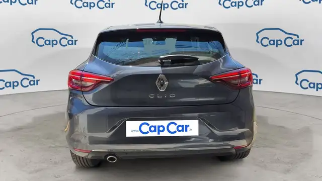 Renault Clio view 3