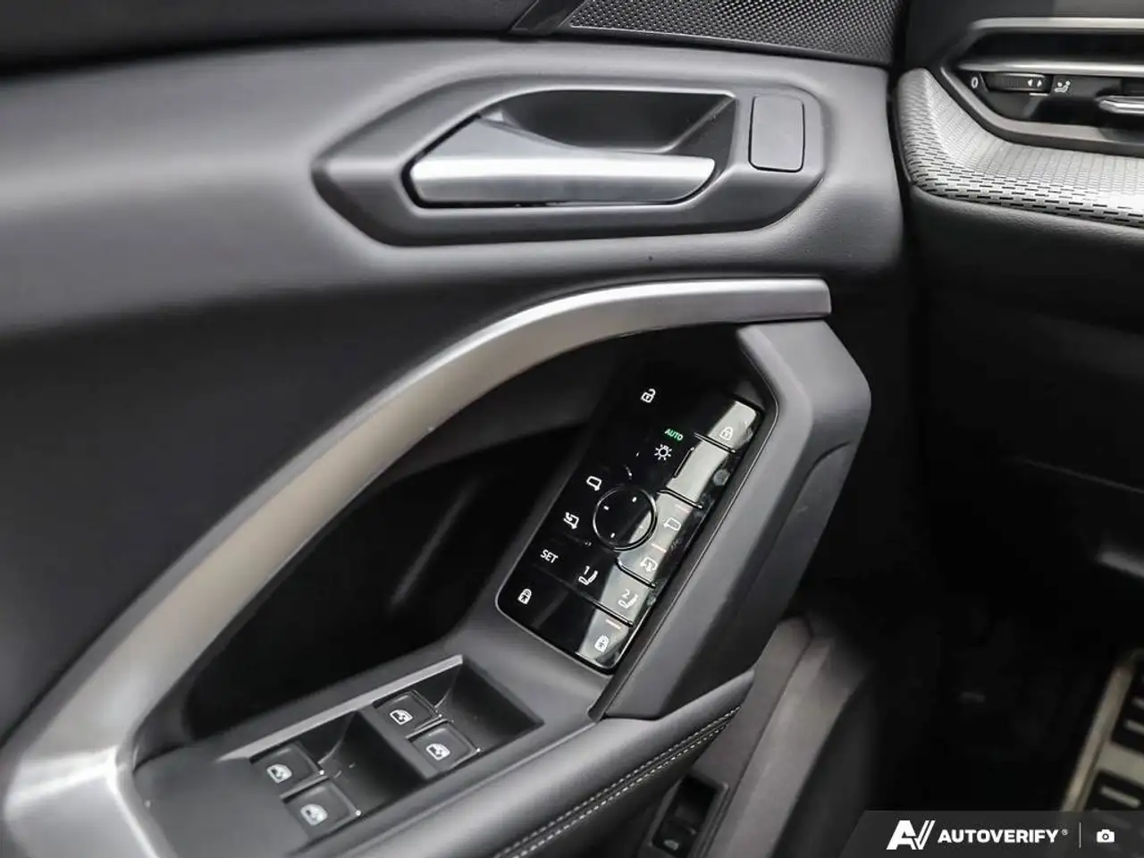 Audi Q5 снимка Audi Q5