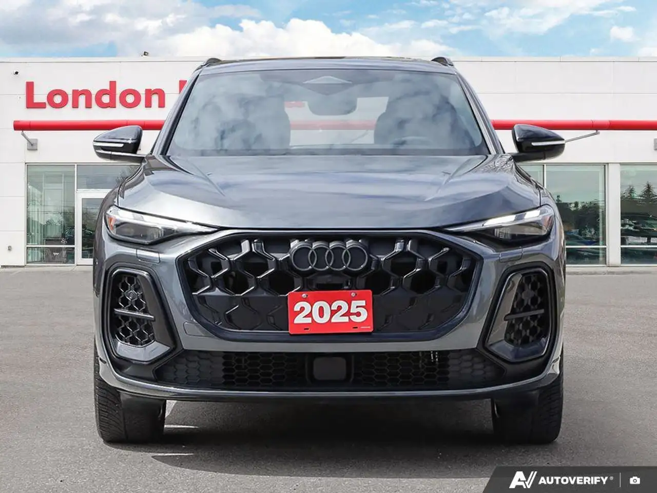 Audi Q5 снимка Audi Q5