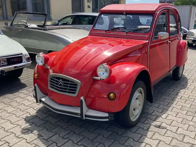 Citroen 2CV 6