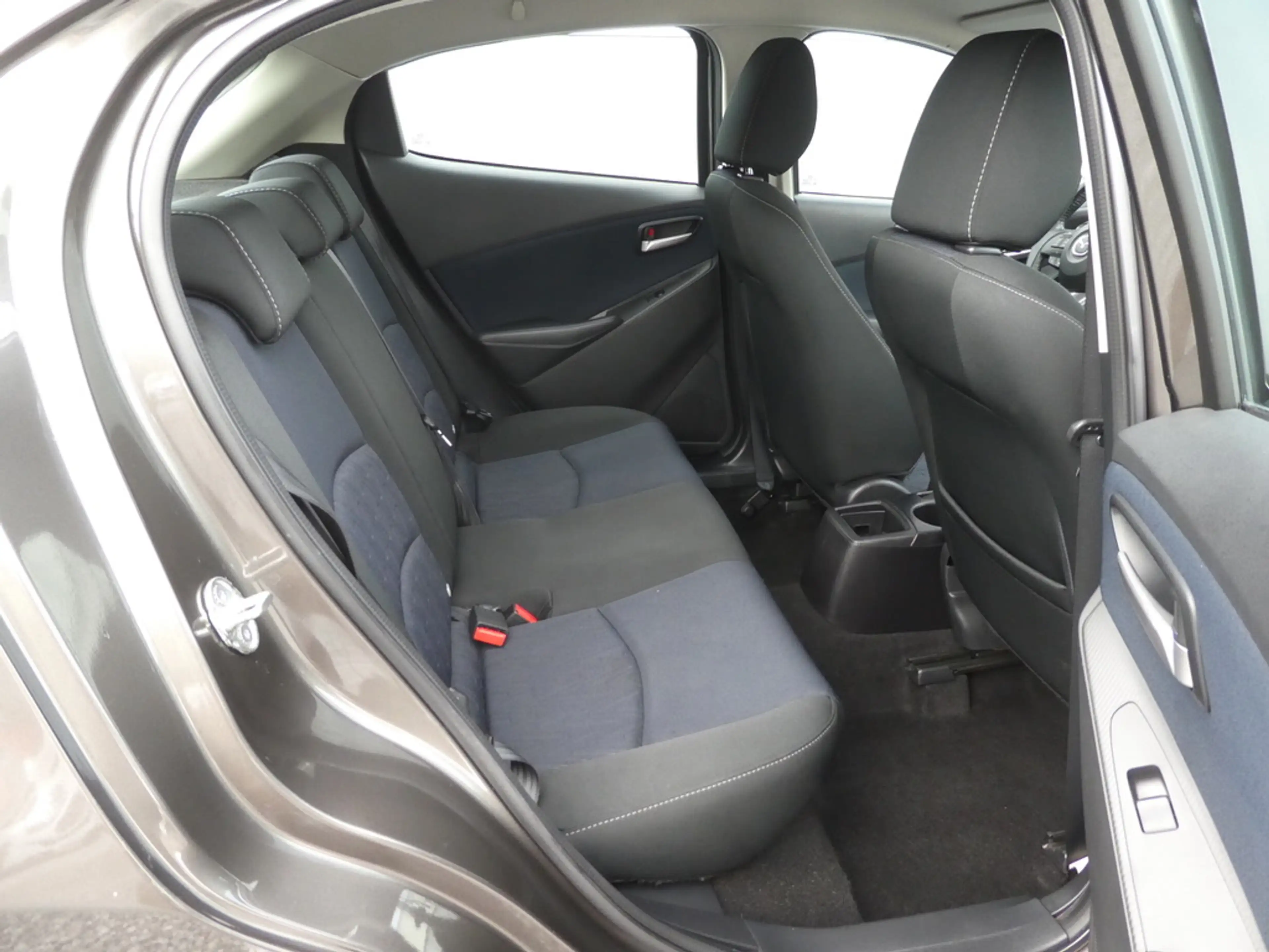 Mazda 2 1.5i Skyactiv-G Skydrive **GARANTIE 1 JAAR** — photo 15